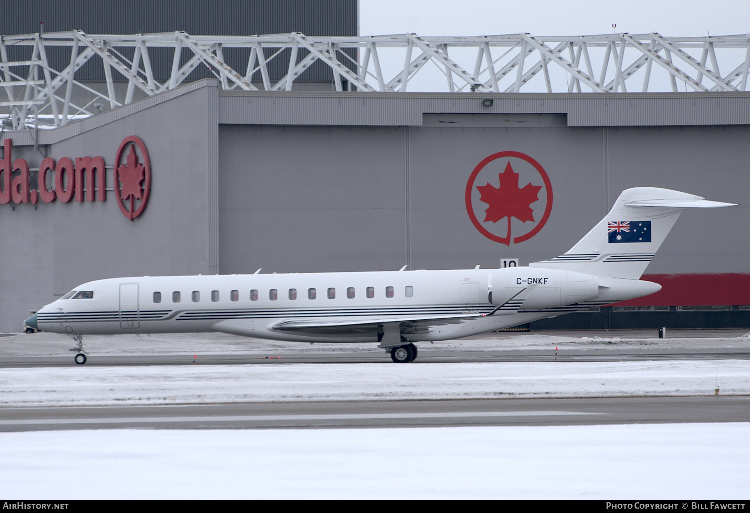 Aircraft Photo of C-GNKF | Bombardier Global 7500 (BD-700-2A12) | AirHistory.net #360733