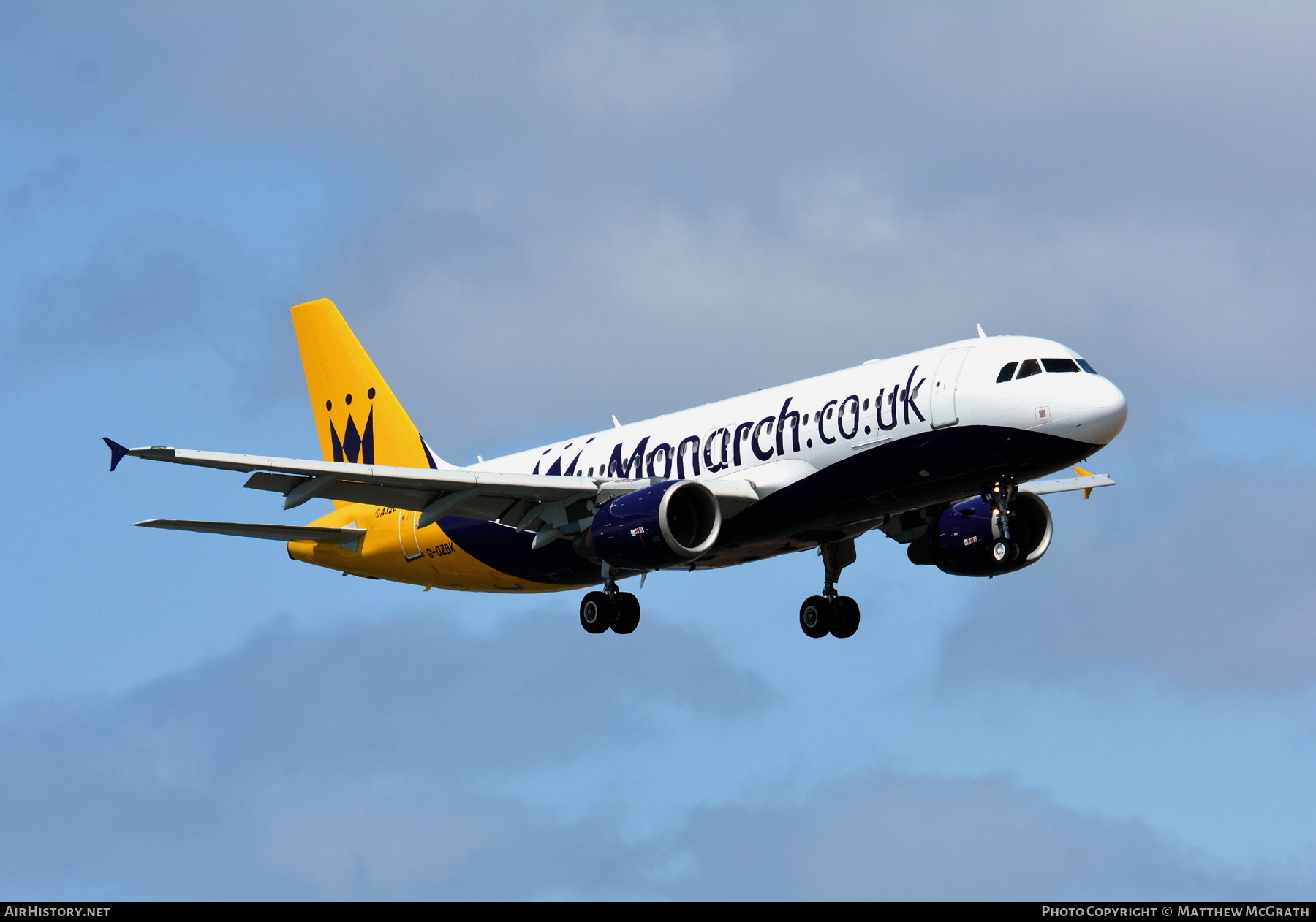 Aircraft Photo of G-OZBK | Airbus A320-214 | Monarch Airlines | AirHistory.net #360746