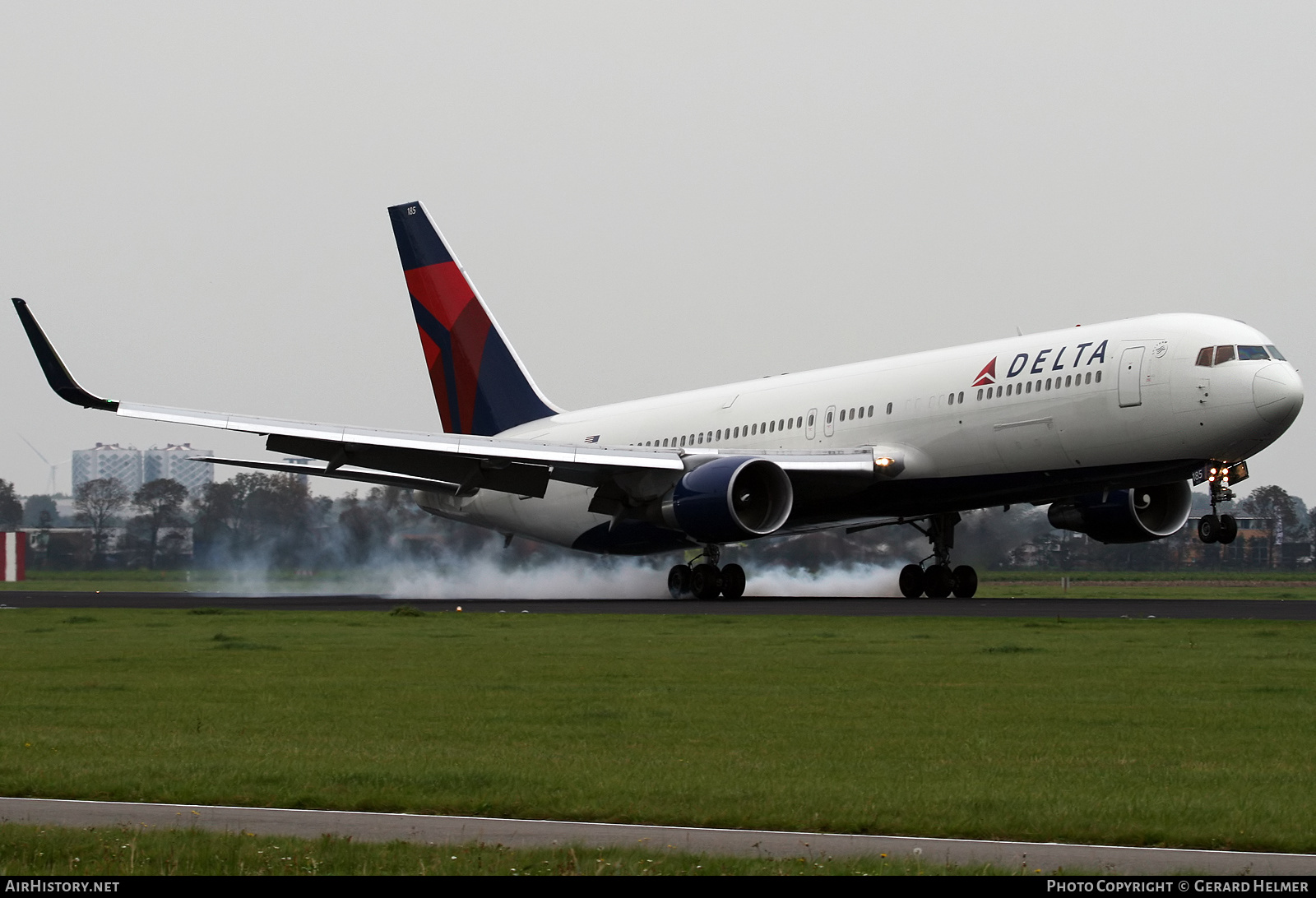 Aircraft Photo of N185DN | Boeing 767-332/ER | Delta Air Lines | AirHistory.net #360859