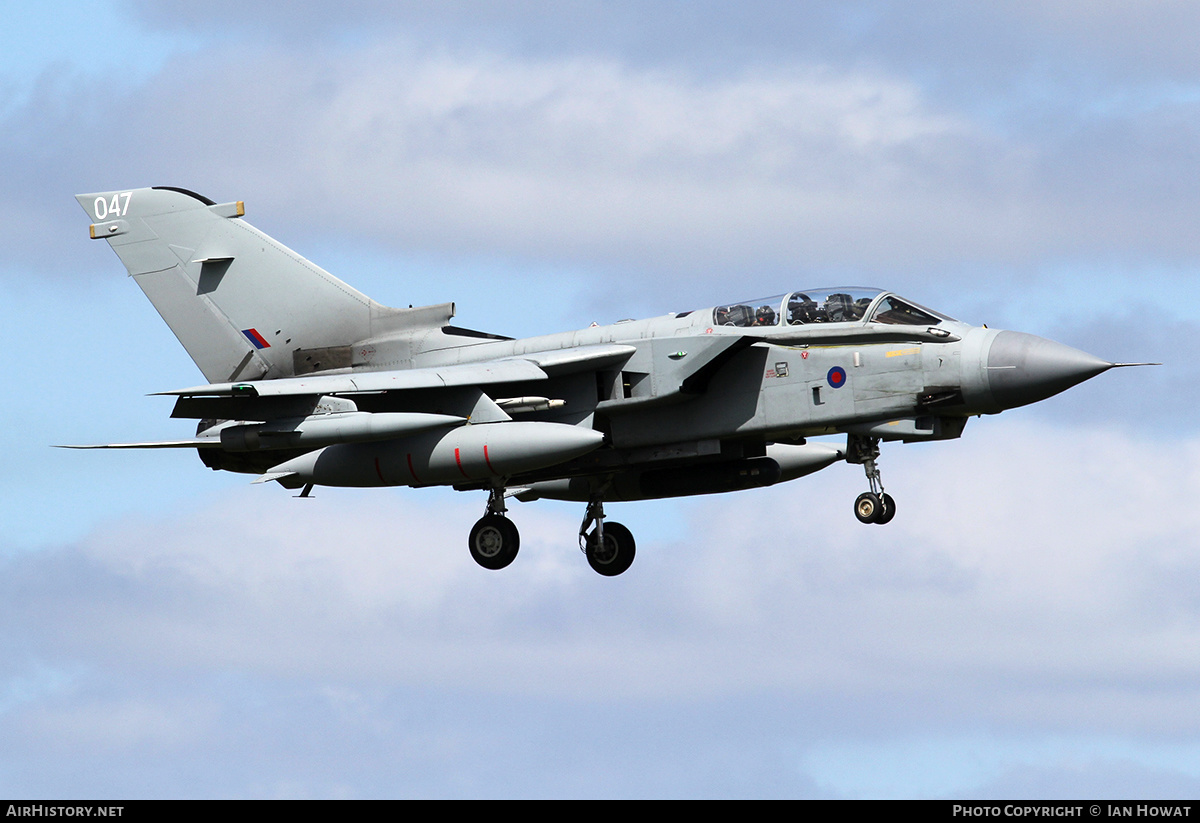 Aircraft Photo of ZA556 | Panavia Tornado GR4 | UK - Air Force | AirHistory.net #360940