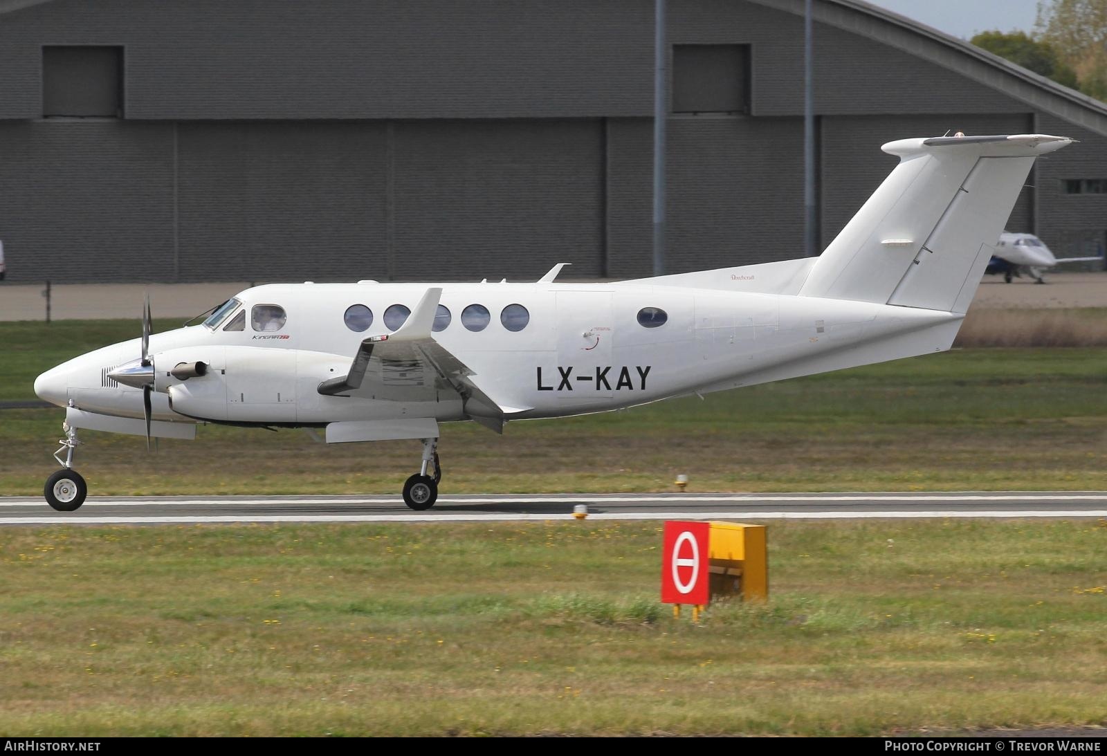 Aircraft Photo of LX-KAY | Beechcraft 250 King Air (200GT) | AirHistory.net #360945