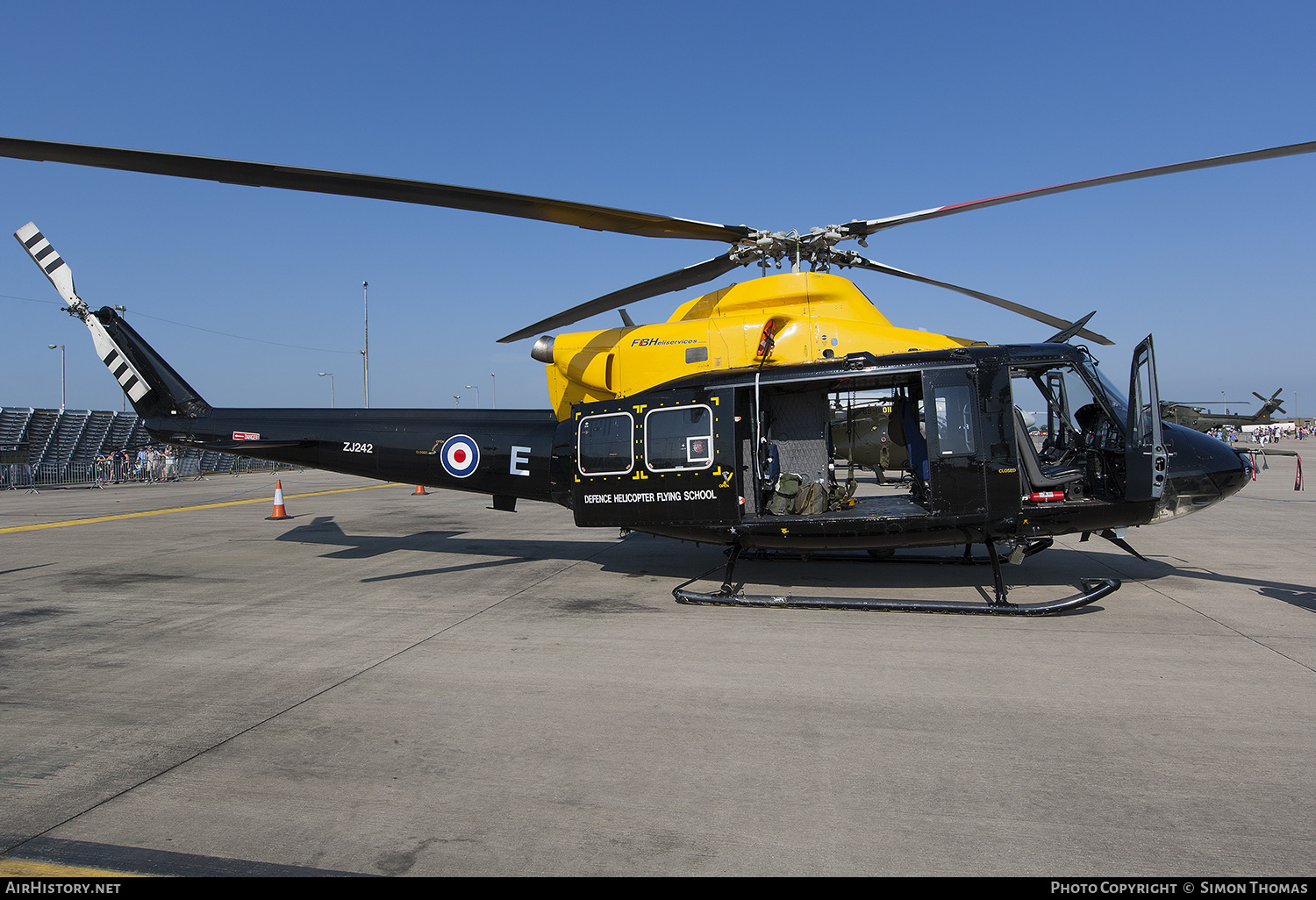 Aircraft Photo of ZJ242 | Bell 412EP Griffin HT1 | UK - Air Force | AirHistory.net #360949