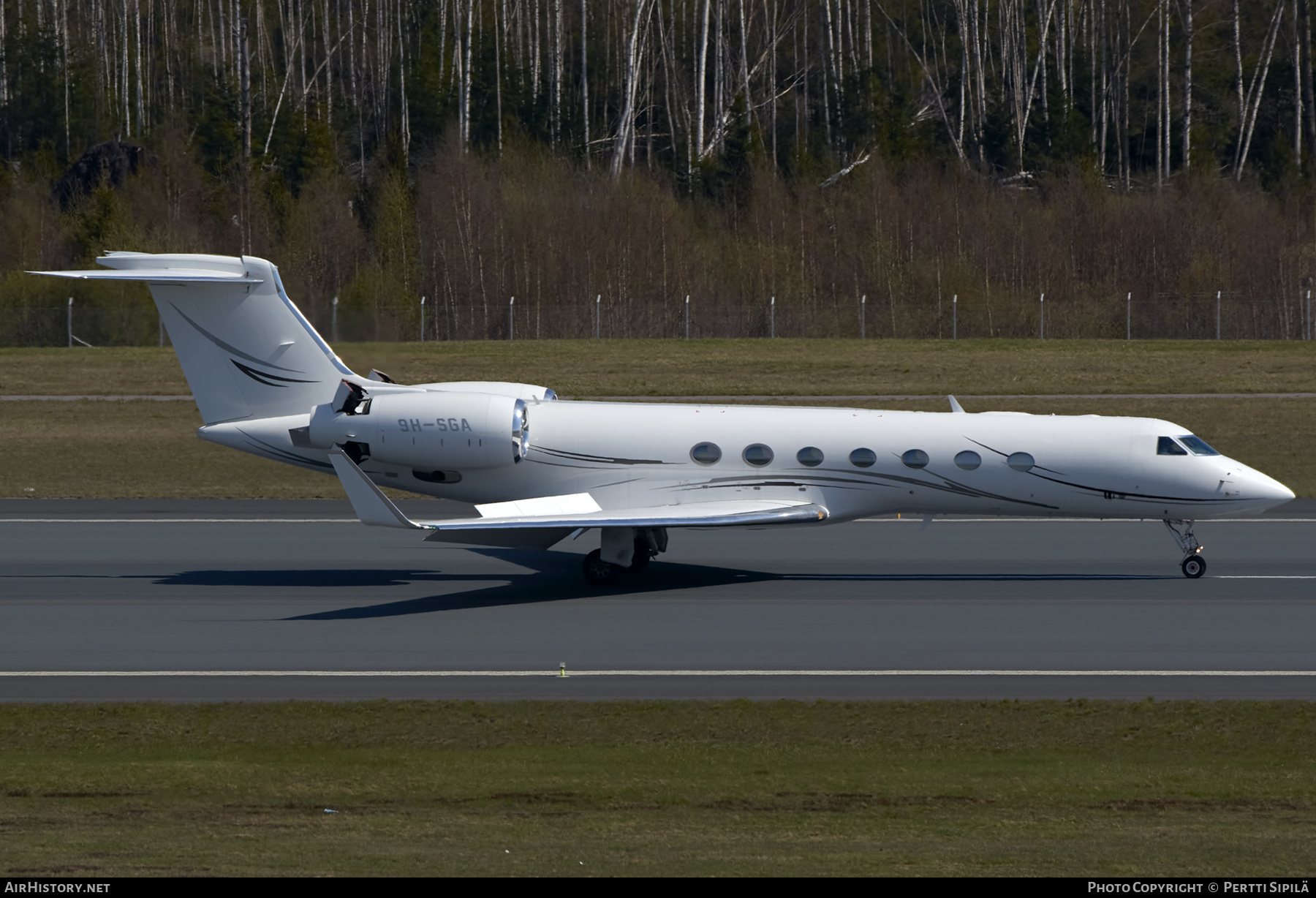 Aircraft Photo of 9H-SGA | Gulfstream Aerospace G-V-SP Gulfstream G550 | AirHistory.net #360966