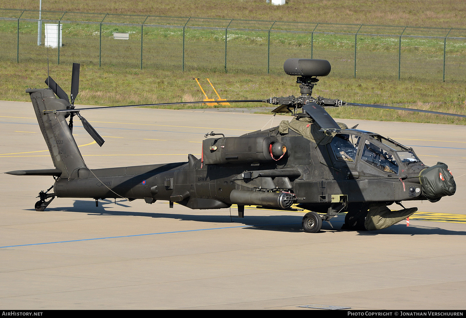 Aircraft Photo of ZJ223 | Westland WAH-64D Longbow Apache AH1 | UK - Army | AirHistory.net #360969