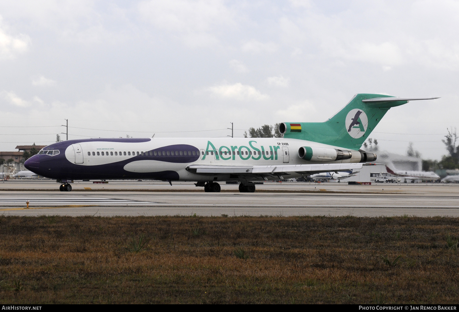 Aircraft Photo of CP-2498 | Boeing 727-223/Adv | AeroSur | AirHistory.net #361025