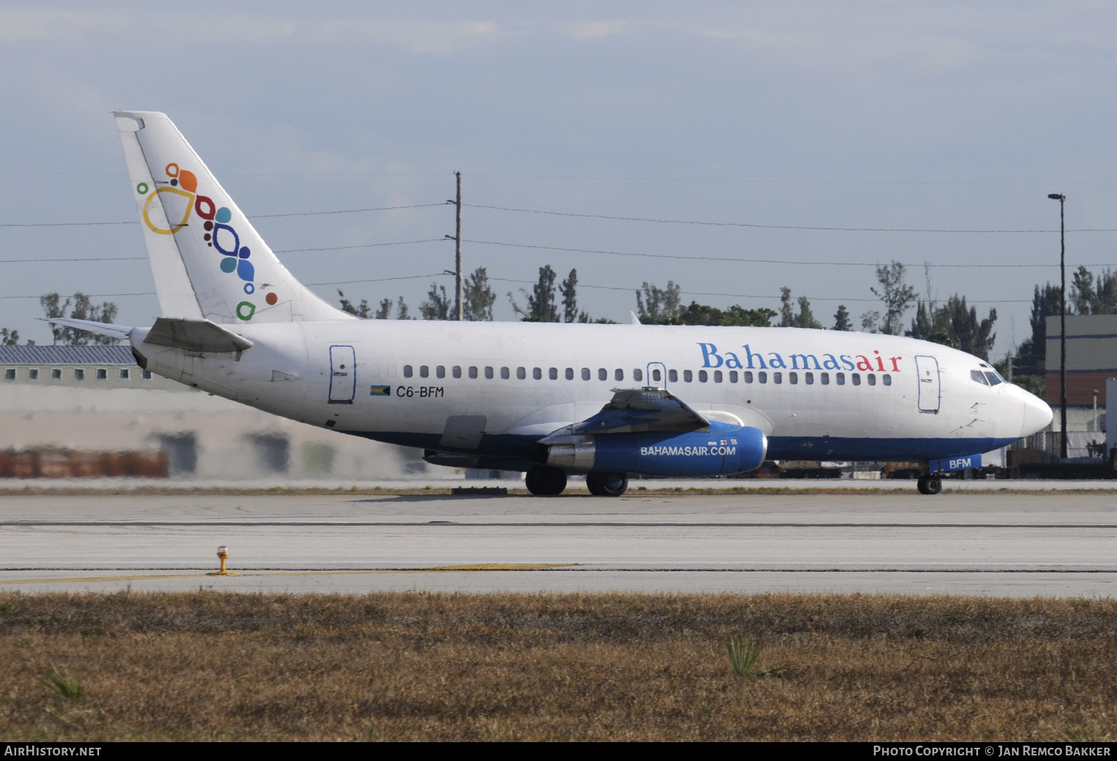 Aircraft Photo of C6-BFM | Boeing 737-2K5/Adv | Bahamasair | AirHistory.net #361134