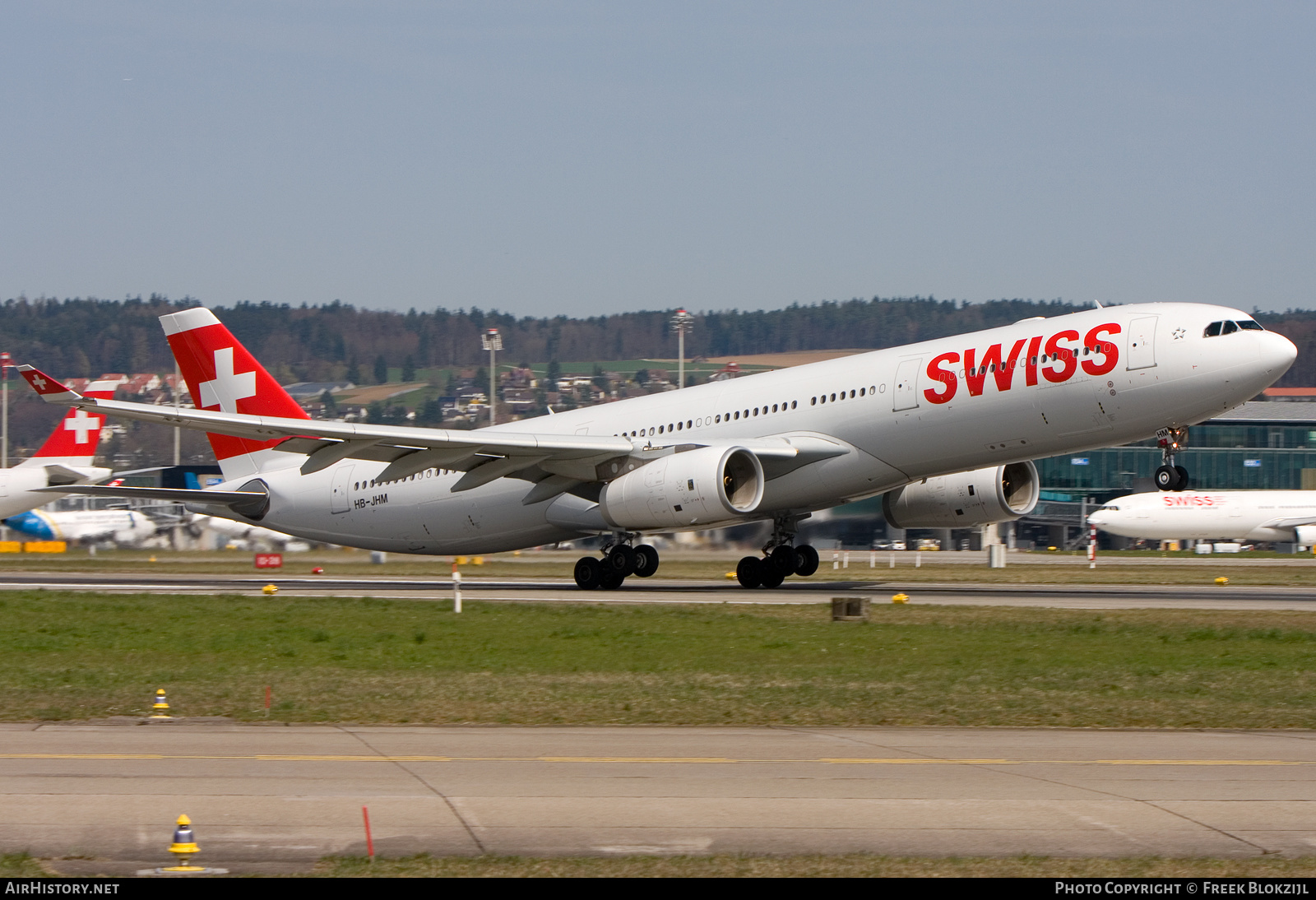 Aircraft Photo of HB-JHM | Airbus A330-343 | Swiss International Air Lines | AirHistory.net #361277