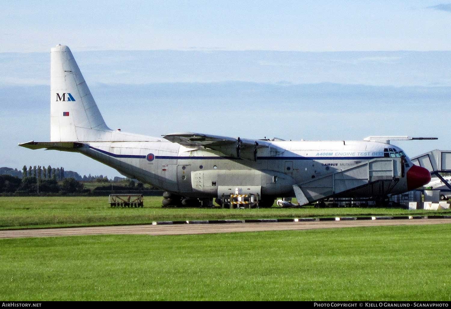 Aircraft Photo of XV208 | Lockheed C-130K Hercules W2 (modified) | UK - Air Force | AirHistory.net #361341