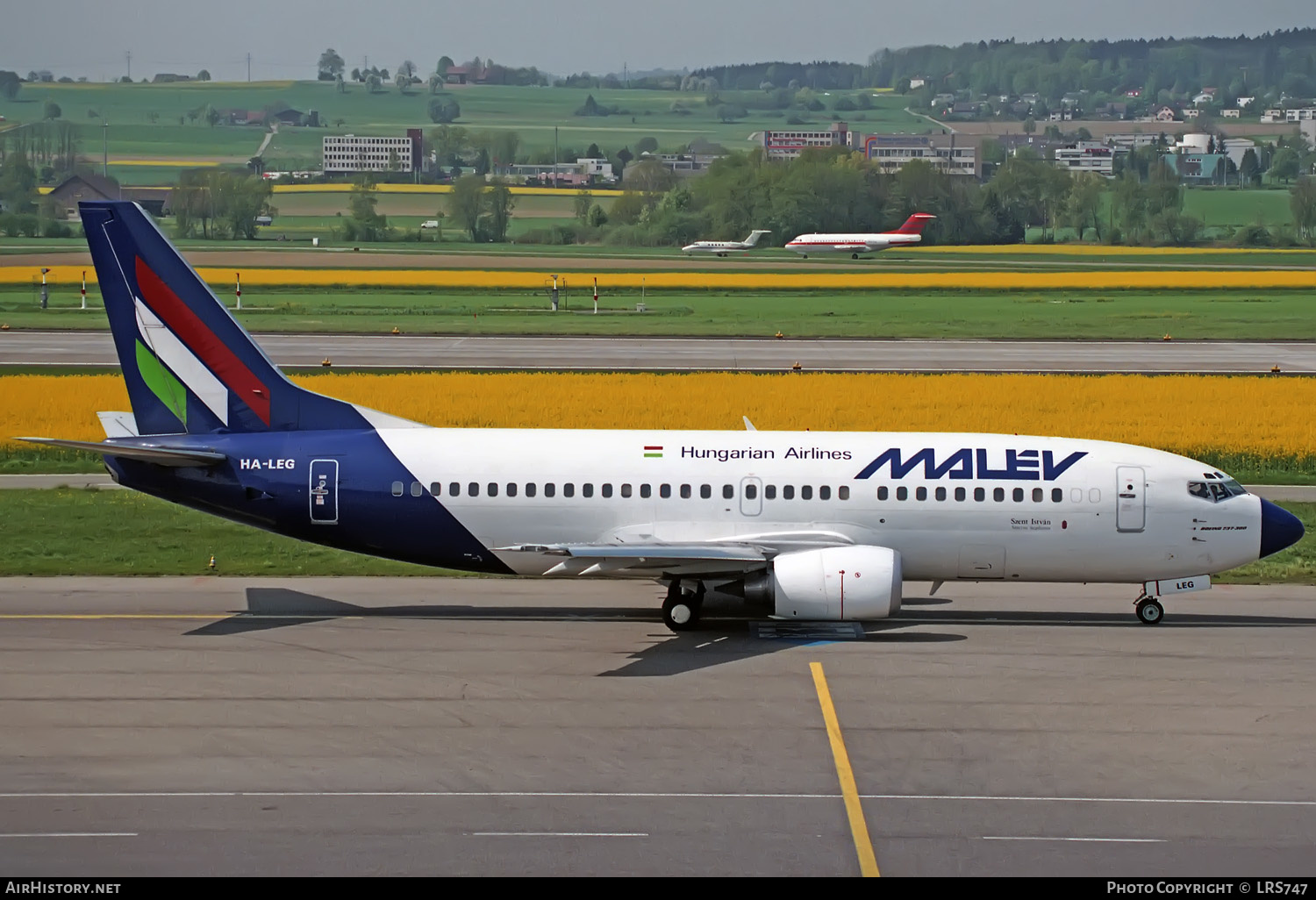 Aircraft Photo of HA-LEG | Boeing 737-3Y0 | Malév - Hungarian Airlines | AirHistory.net #361354