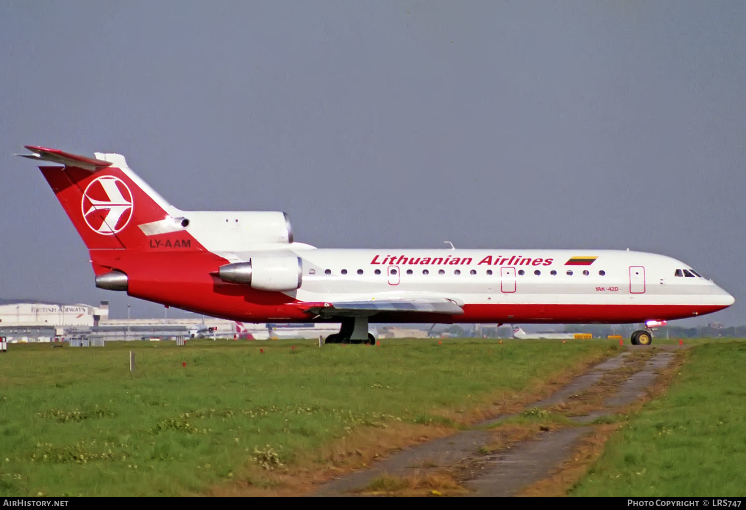Aircraft Photo of LY-AAM | Yakovlev Yak-42D | Lithuanian Airlines | AirHistory.net #361365