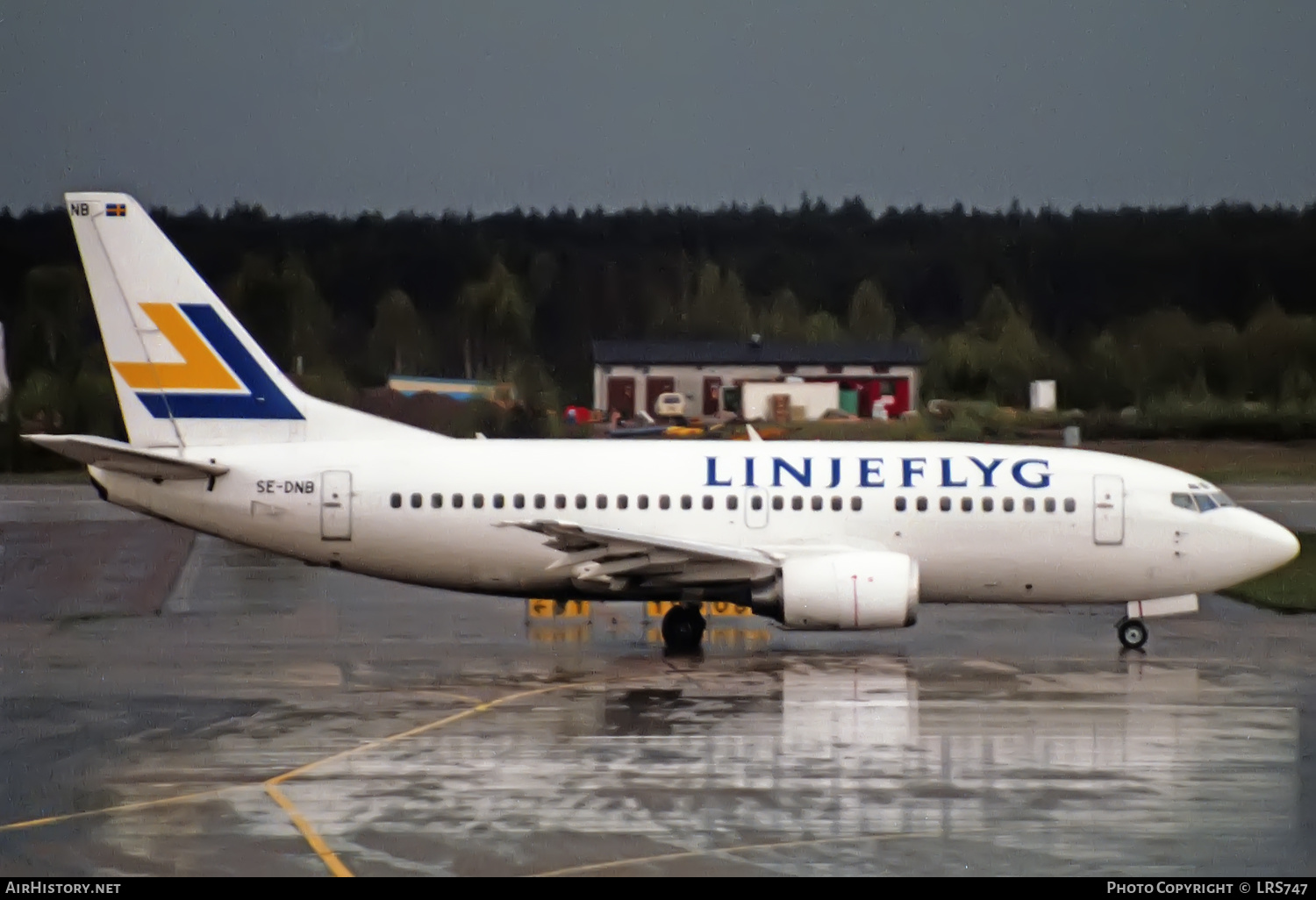 Aircraft Photo of SE-DNB | Boeing 737-59D | Linjeflyg | AirHistory.net #361399