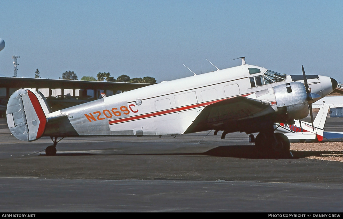 Aircraft Photo of N2069C | Beech E18S | AirHistory.net #361574