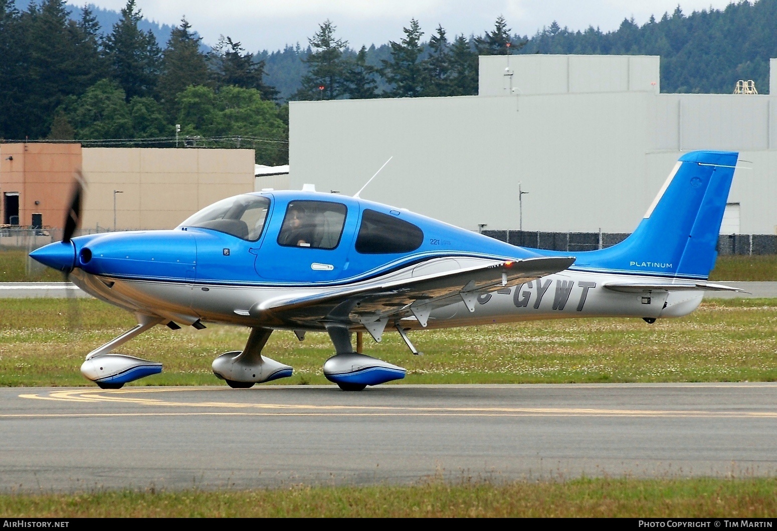 Aircraft Photo of C-GYWT | Cirrus SR-22T G6-GTS Platinum | AirHistory.net #361593