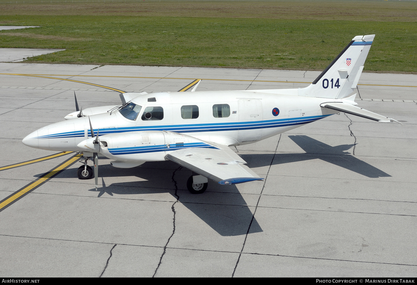 Aircraft Photo of 014 | Piper PA-31P-425 Pressurised Navajo | Croatia - Air Force | AirHistory.net #361692