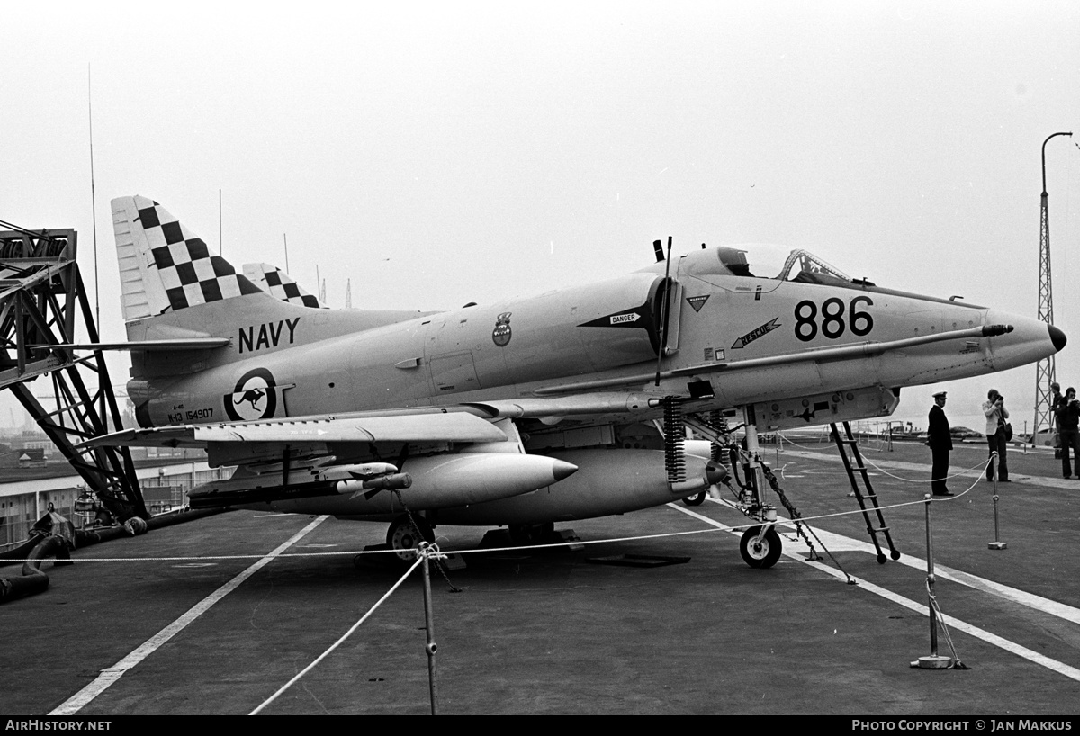 Aircraft Photo of N13-154907 | McDonnell Douglas A-4G Skyhawk | Australia - Navy | AirHistory.net #361758