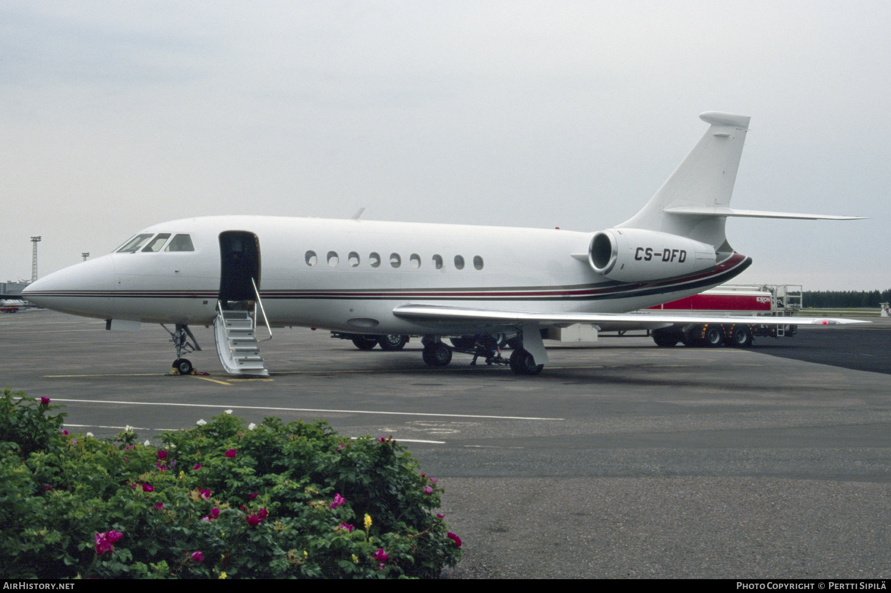 Aircraft Photo of CS-DFD | Dassault Falcon 2000 | AirHistory.net #361788