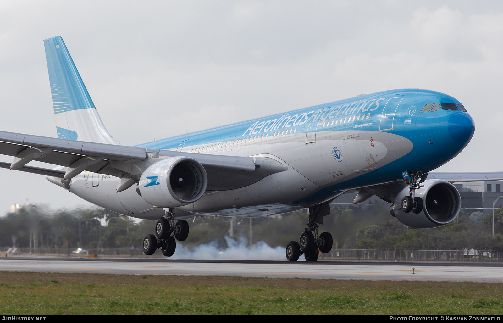 Aircraft Photo of LV-FNJ | Airbus A330-223 | Aerolíneas Argentinas | AirHistory.net #361821