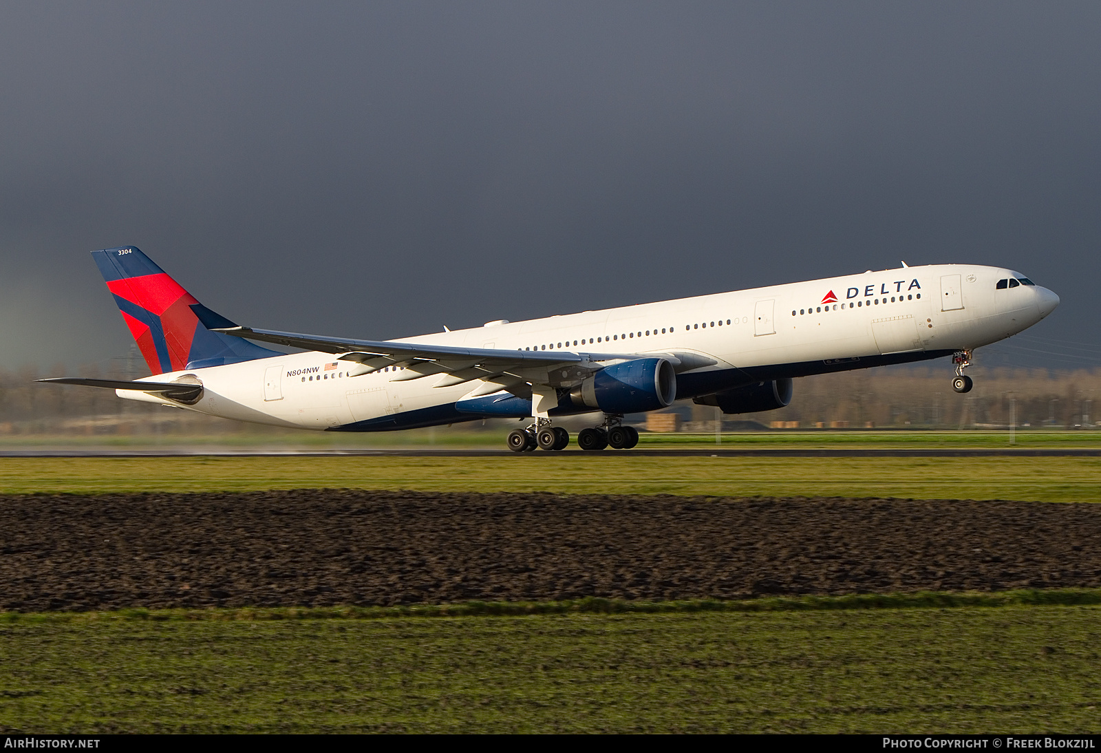 Aircraft Photo of N804NW | Airbus A330-323 | Delta Air Lines | AirHistory.net #361823