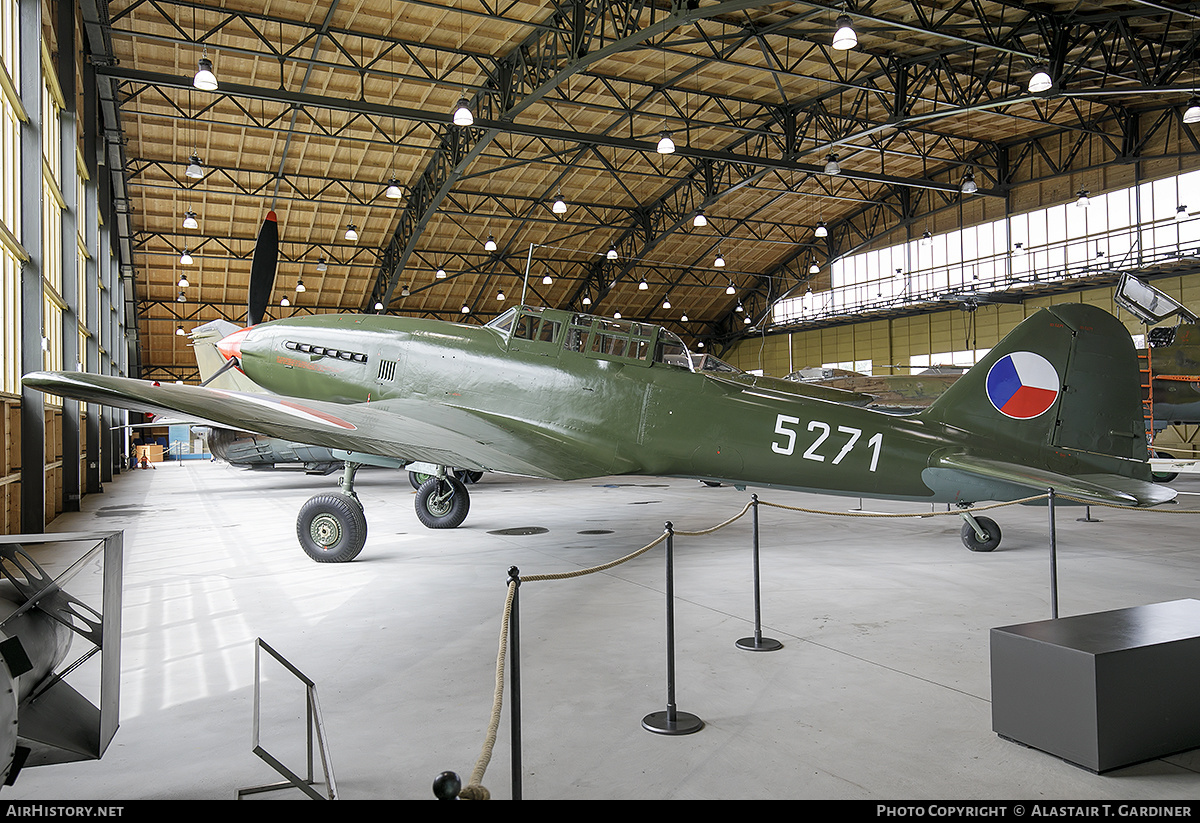 Aircraft Photo of 5271 | Avia CB-33 | Czechoslovakia - Air Force | AirHistory.net #361839