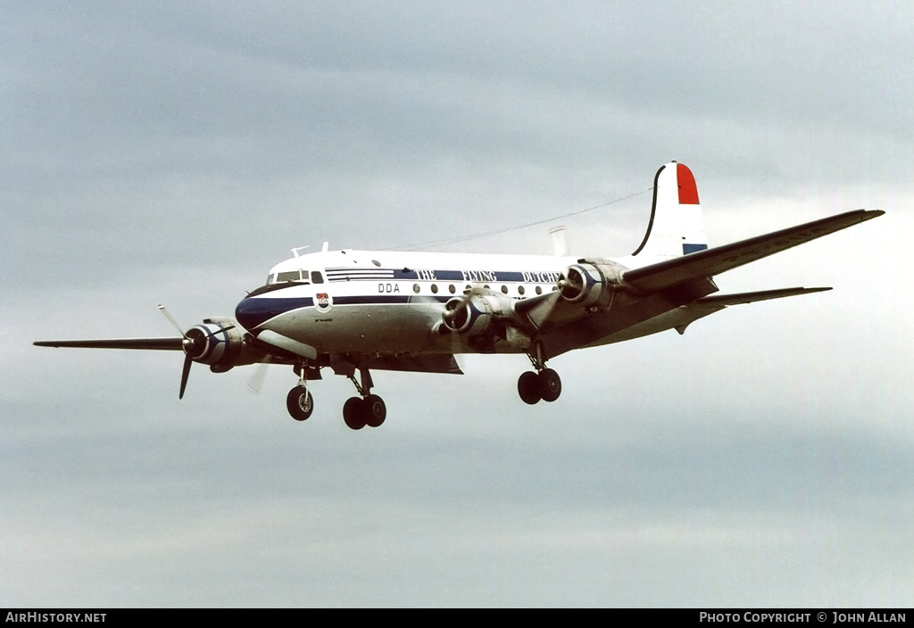 Aircraft Photo of ZS-AUA | Douglas DC-4-1009 | DDA - Dutch Dakota Association | The Flying Dutchman | AirHistory.net #361881