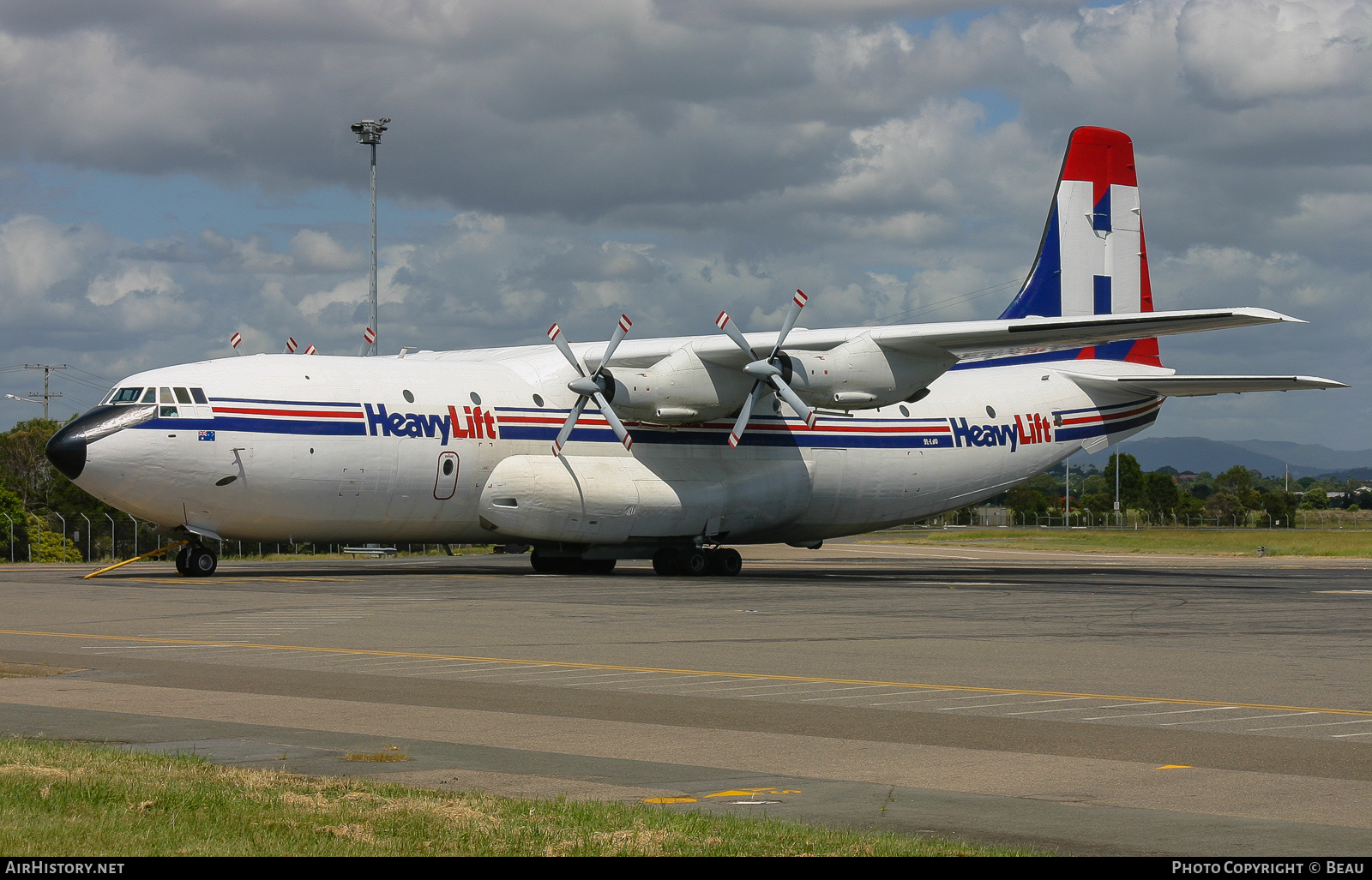 Aircraft Photo of 9L-LDQ | Short SC.5 Belfast | HeavyLift Cargo Airlines | AirHistory.net #361889