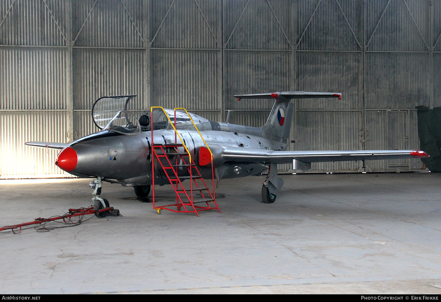 Aircraft Photo of 2818 | Aero L-29R Delfin | Czechoslovakia - Air Force | AirHistory.net #361908