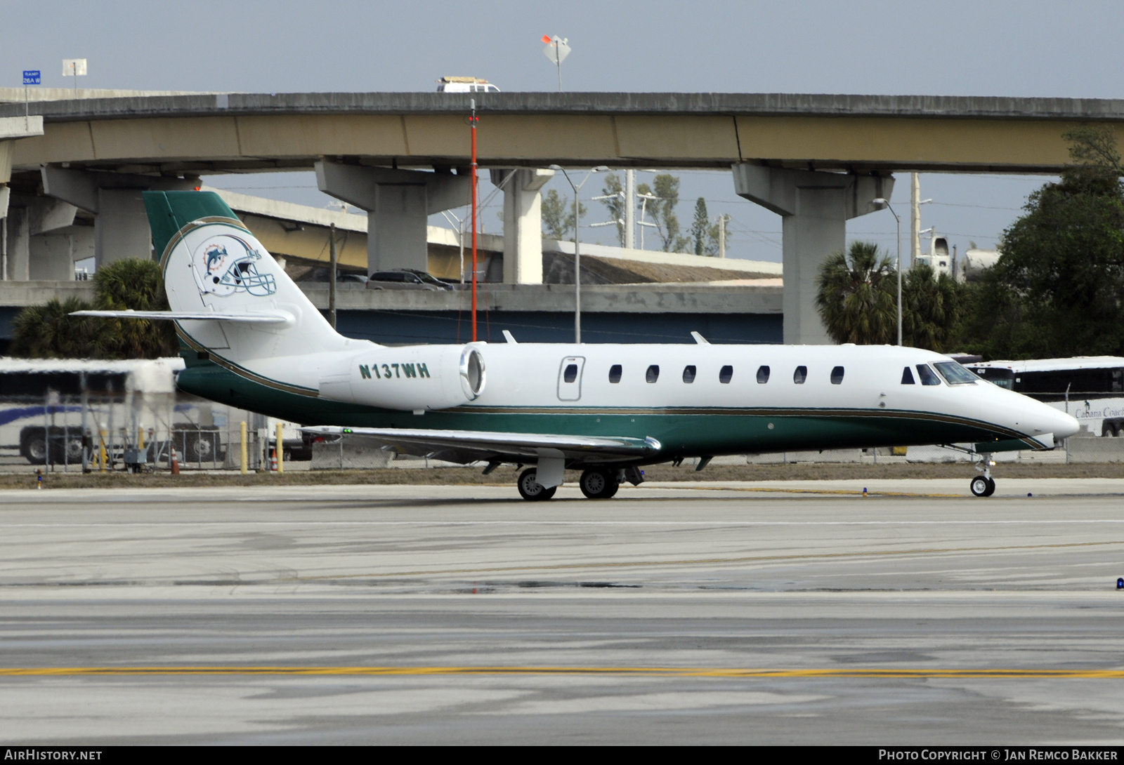 Aircraft Photo of N137WH | Cessna 680 Citation Sovereign | AirHistory.net #361948
