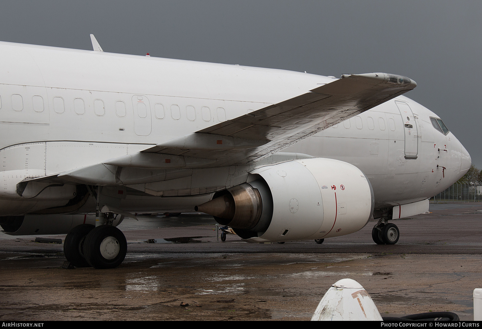 Aircraft Photo of 2-MOVE | Boeing 737-382(QC) | AirHistory.net #361987