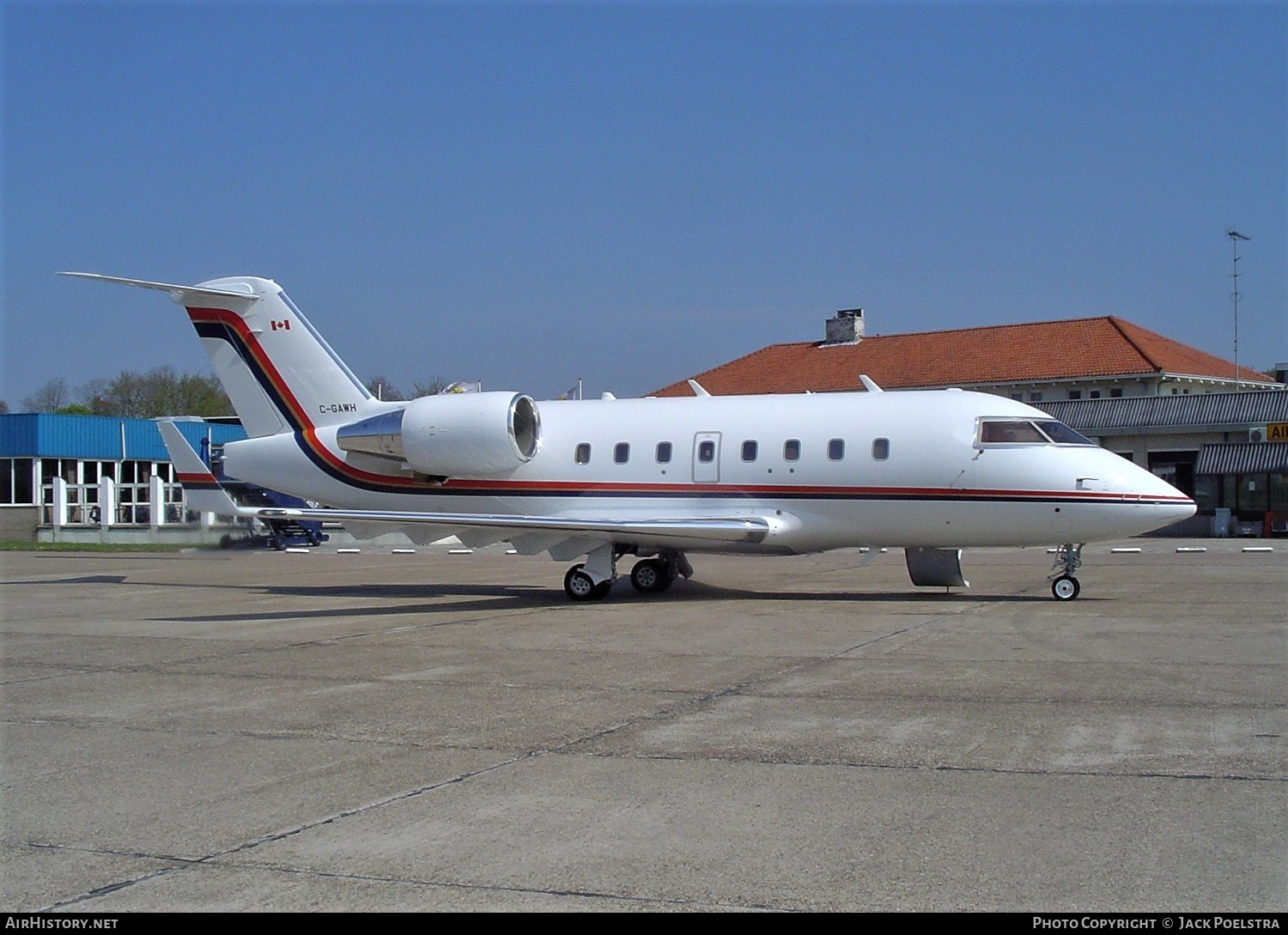 Aircraft Photo of C-GAWH | Bombardier Challenger 604 (CL-600-2B16) | AirHistory.net #362004