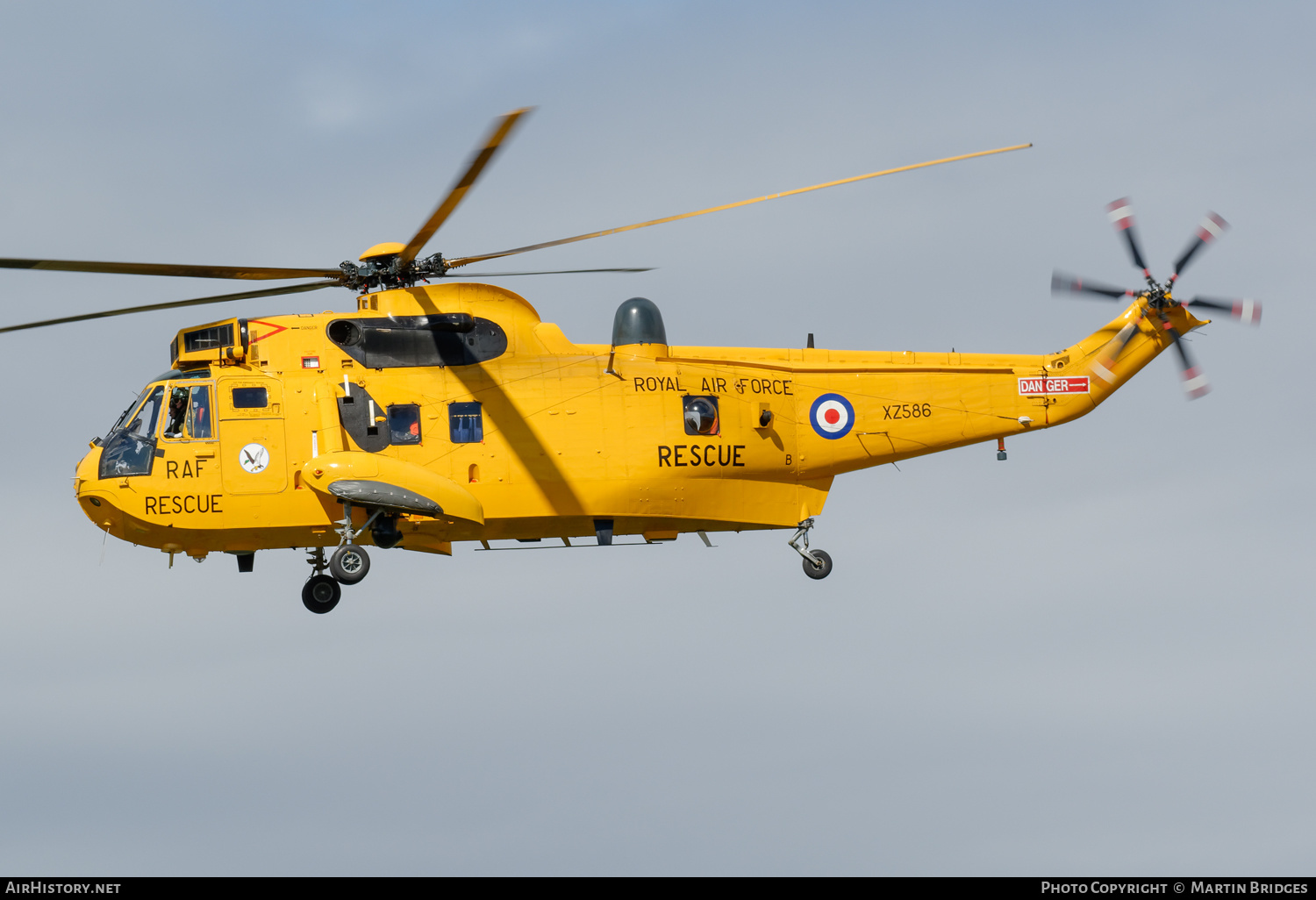 Aircraft Photo of XZ586 | Westland WS-61 Sea King HAR3 | UK - Air Force | AirHistory.net #362147