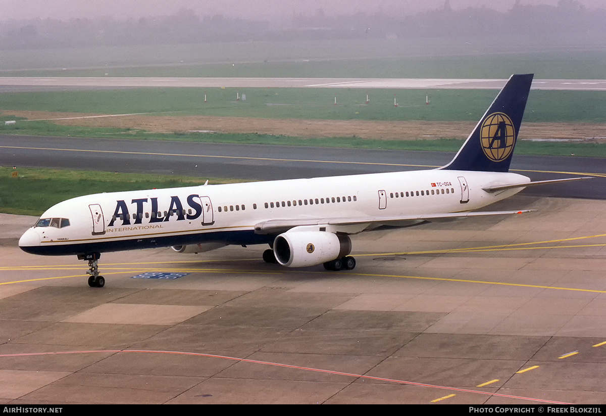 Aircraft Photo of TC-OGA | Boeing 757-225 | Atlas International Airways | AirHistory.net #362186