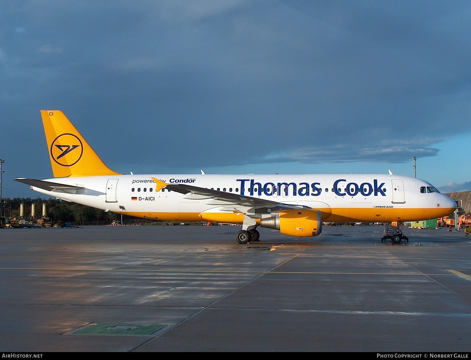 Aircraft Photo of D-AICI | Airbus A320-212 | Thomas Cook Airlines | AirHistory.net #362255