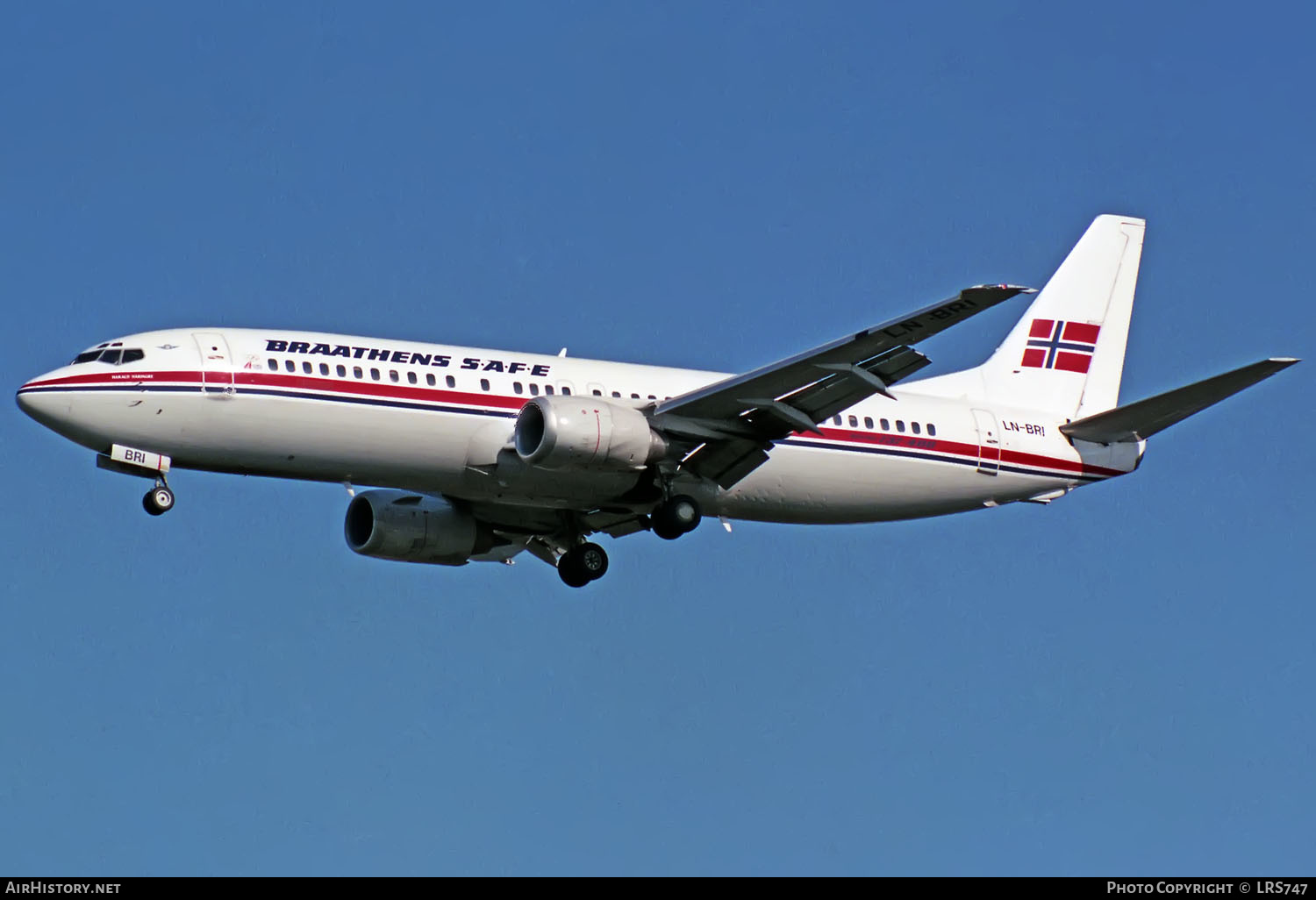 Aircraft Photo of LN-BRI | Boeing 737-405 | Braathens SAFE | AirHistory.net #362278