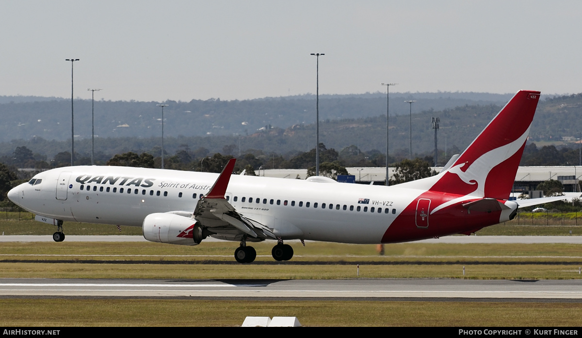 Aircraft Photo of VH-VZZ | Boeing 737-838 | Qantas | AirHistory.net #362287