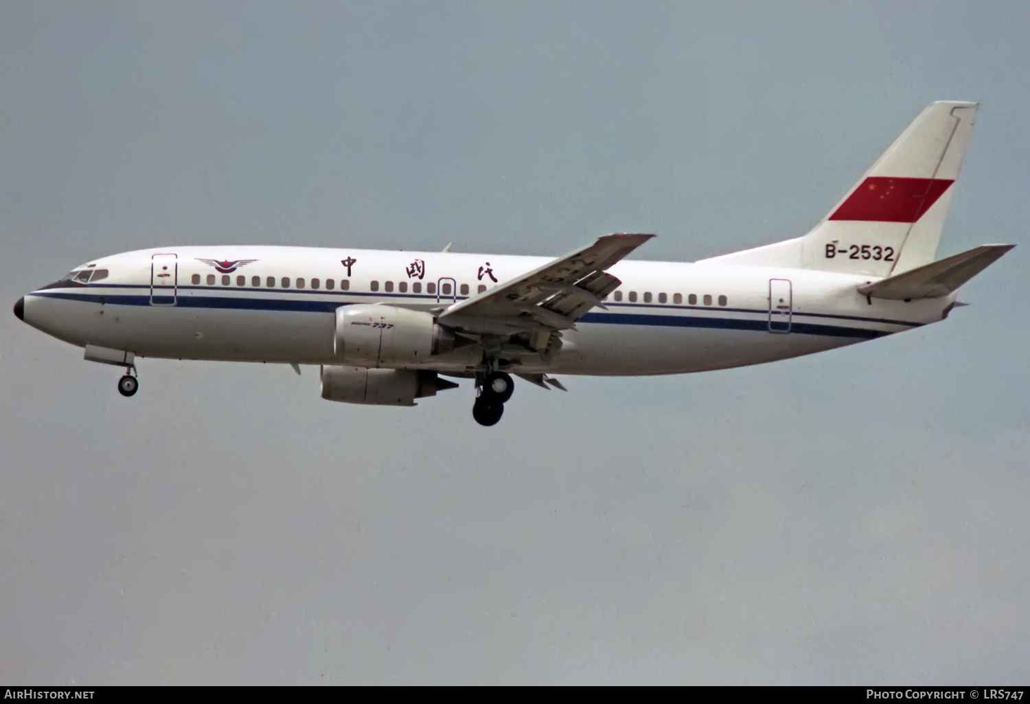 Aircraft Photo of B-2532 | Boeing 737-3J6 | CAAC - Civil Aviation Administration of China | AirHistory.net #362295