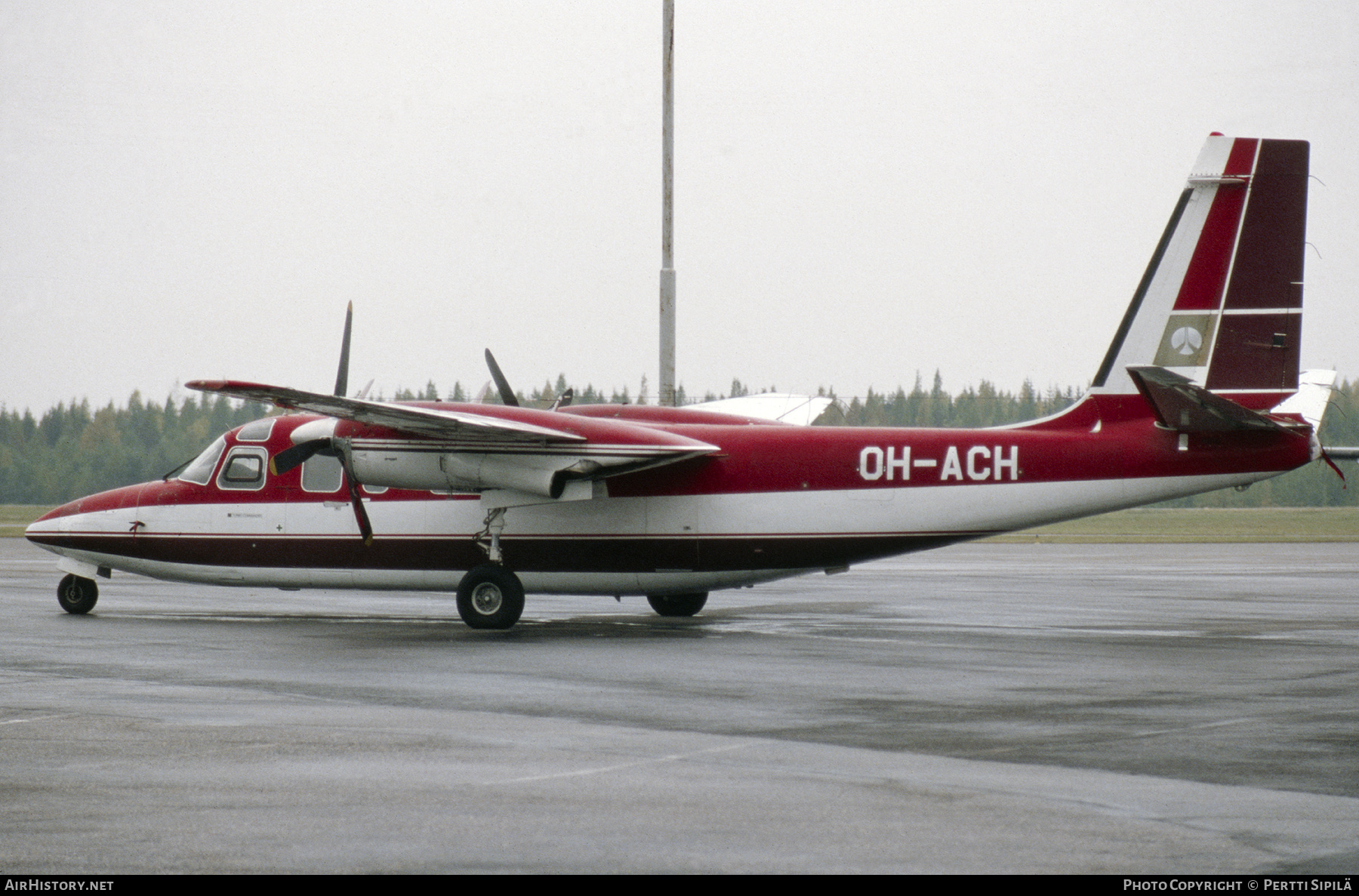 Aircraft Photo of OH-ACH | North American Rockwell 690 Turbo Commander | Finnaviation | AirHistory.net #362320