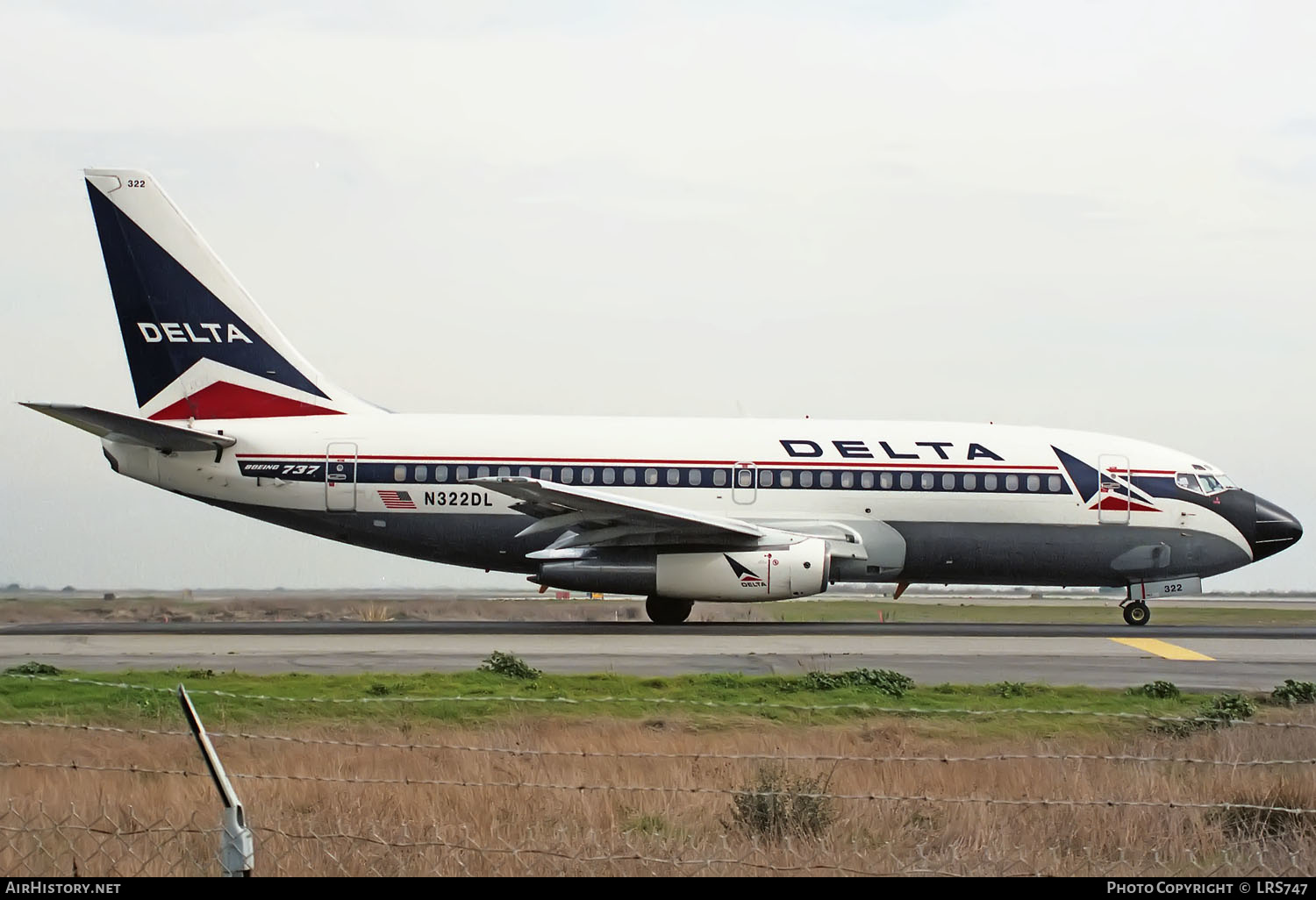 Aircraft Photo of N322DL | Boeing 737-232/Adv | Delta Air Lines | AirHistory.net #362328