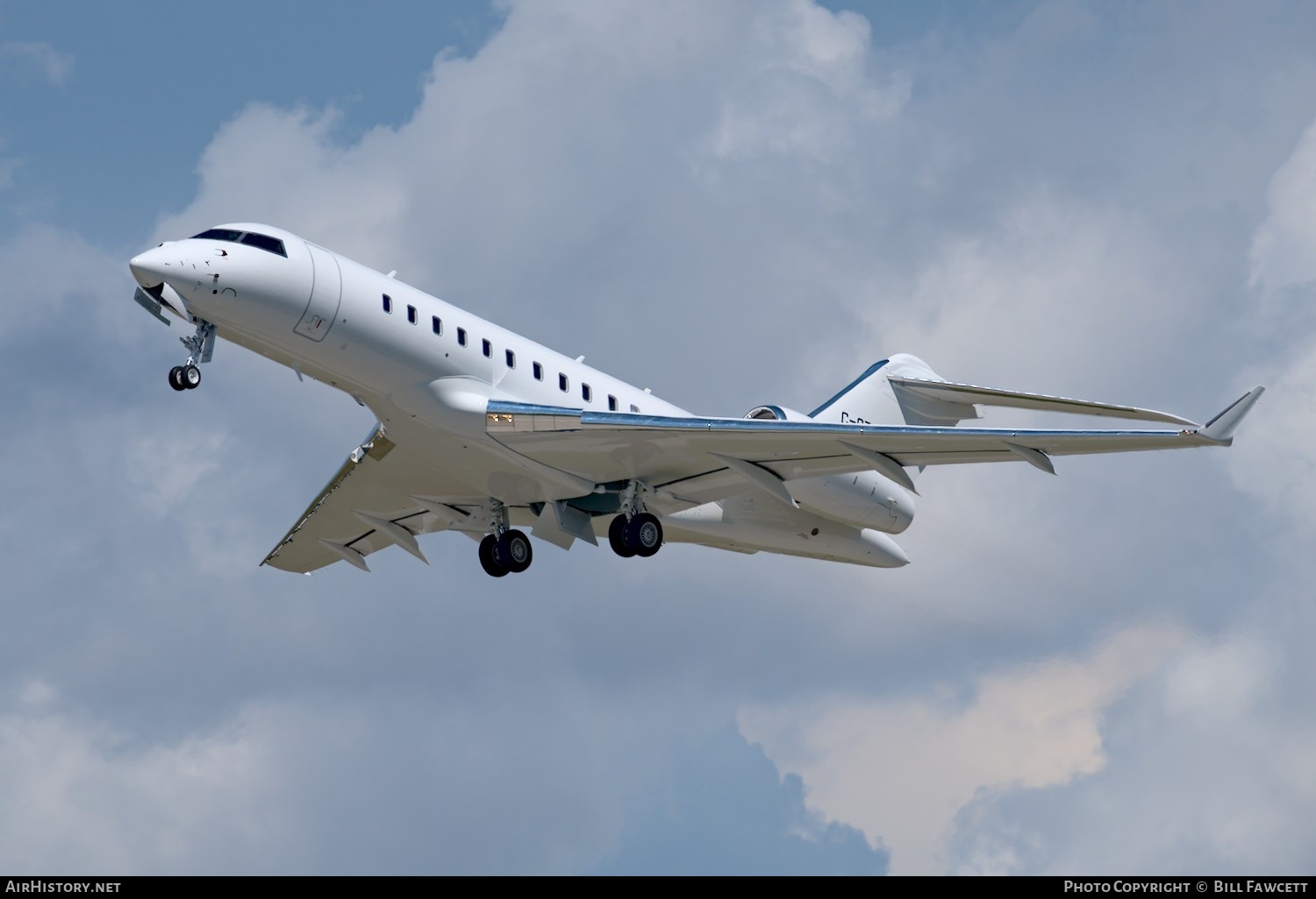 Aircraft Photo of C-GTIE | Bombardier Global 5000 (BD-700-1A11) | AirHistory.net #362462