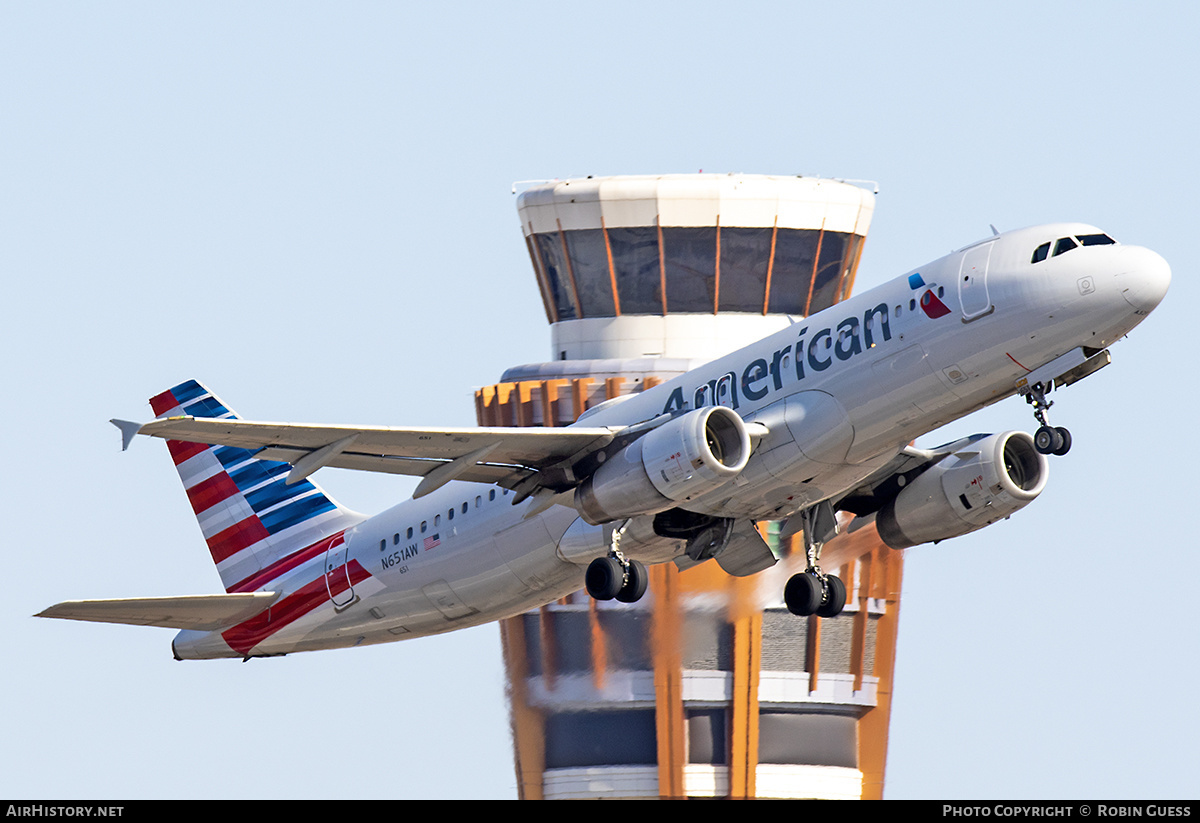 Aircraft Photo of N651AW | Airbus A320-232 | American Airlines | AirHistory.net #362464