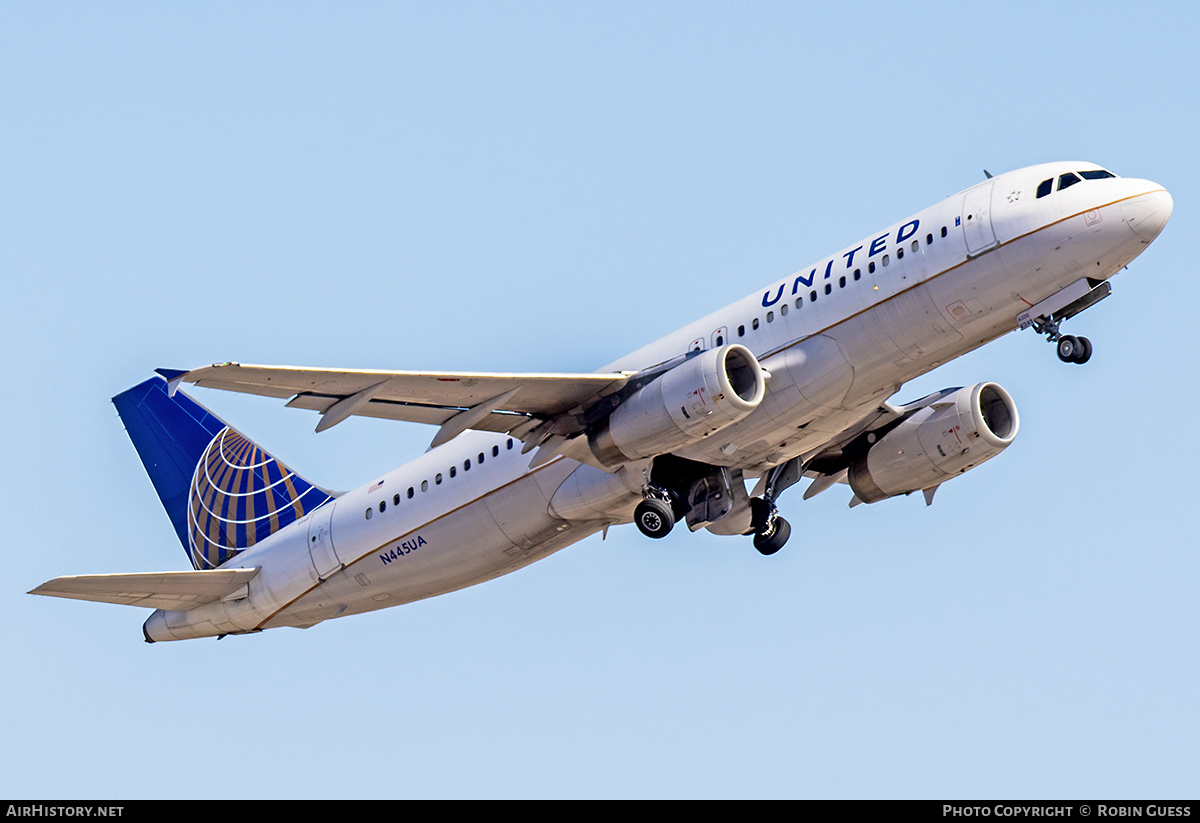 Aircraft Photo of N445UA | Airbus A320-232 | United Airlines | AirHistory.net #362467