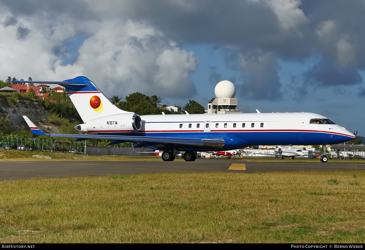 Aircraft Photo of N18TM | Bombardier Global Express (BD-700-1A10) | AirHistory.net #362502