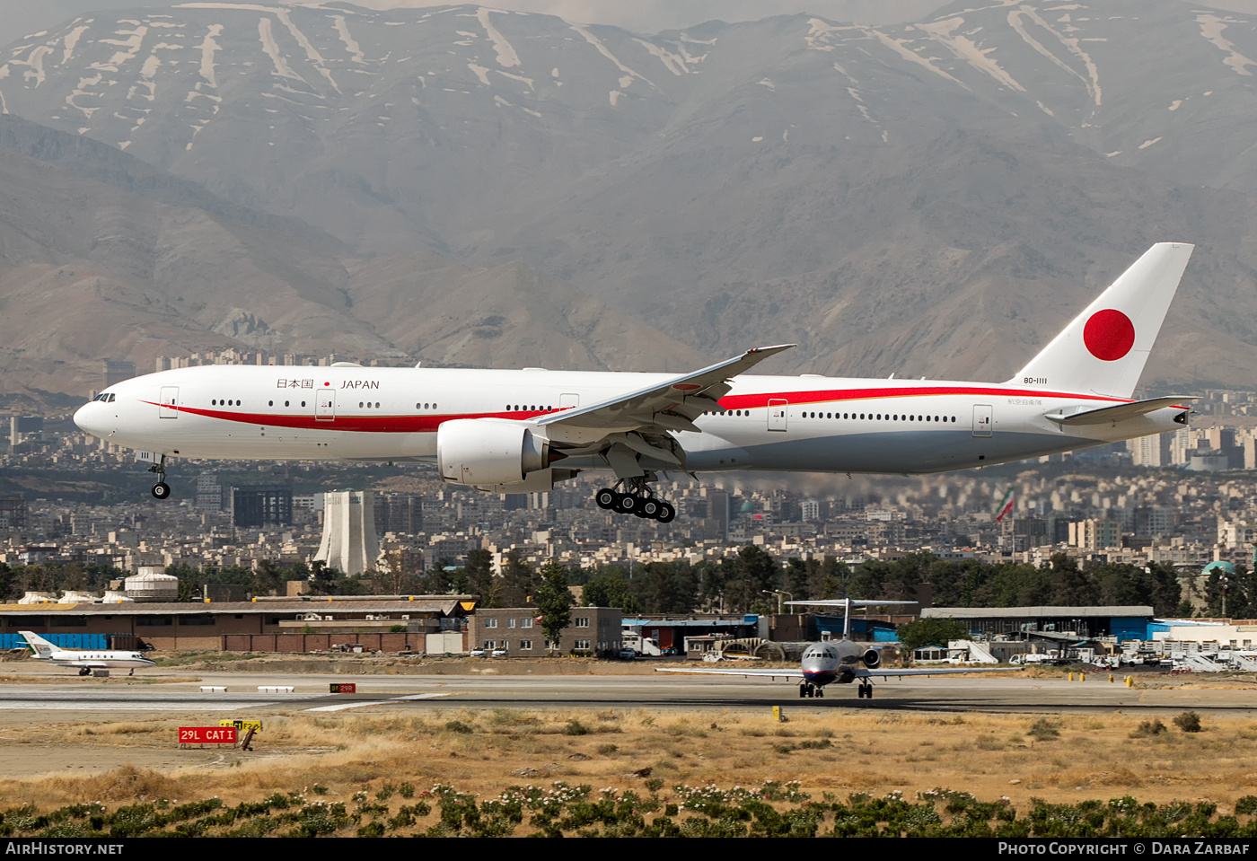 Aircraft Photo of 80-1111 | Boeing 777-300/ER | Japan - Air Force | AirHistory.net #362504