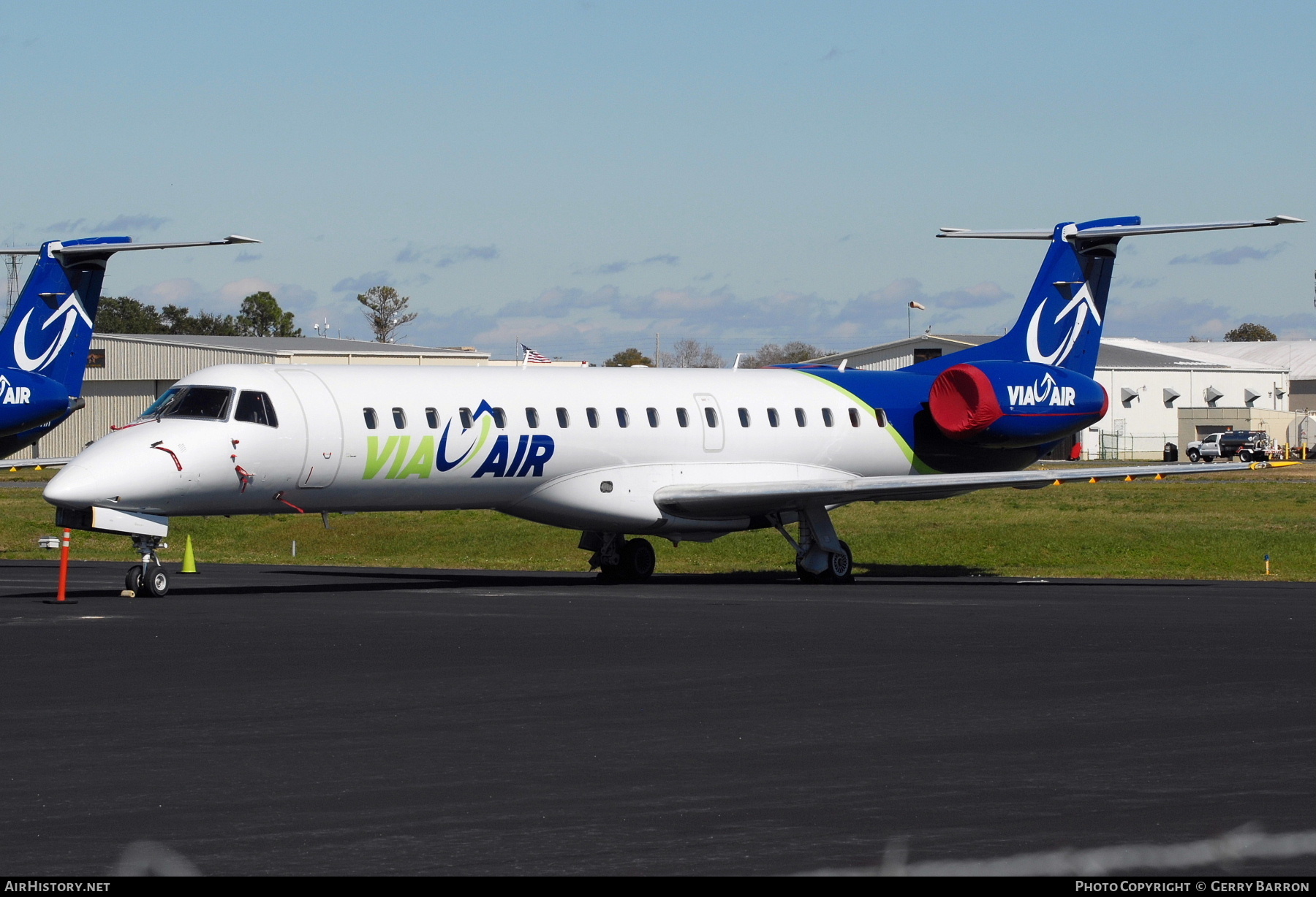 Aircraft Photo of N841HK | Embraer ERJ-145LR (EMB-145LR) | Via Air | AirHistory.net #362586