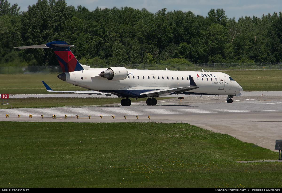 Aircraft Photo of N754EV | Bombardier CRJ-701ER (CL-600-2C10) | Delta Connection | AirHistory.net #362635