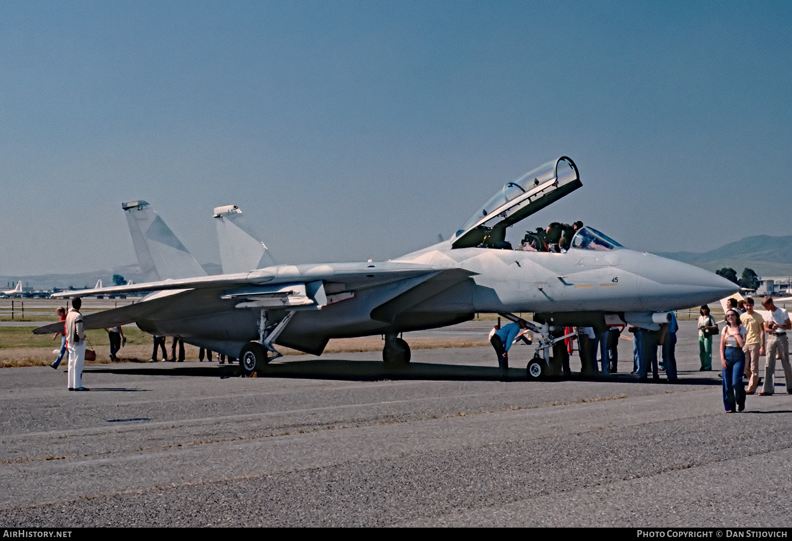 Aircraft Photo of 159831 | Grumman F-14A Tomcat | USA - Navy | AirHistory.net #362700