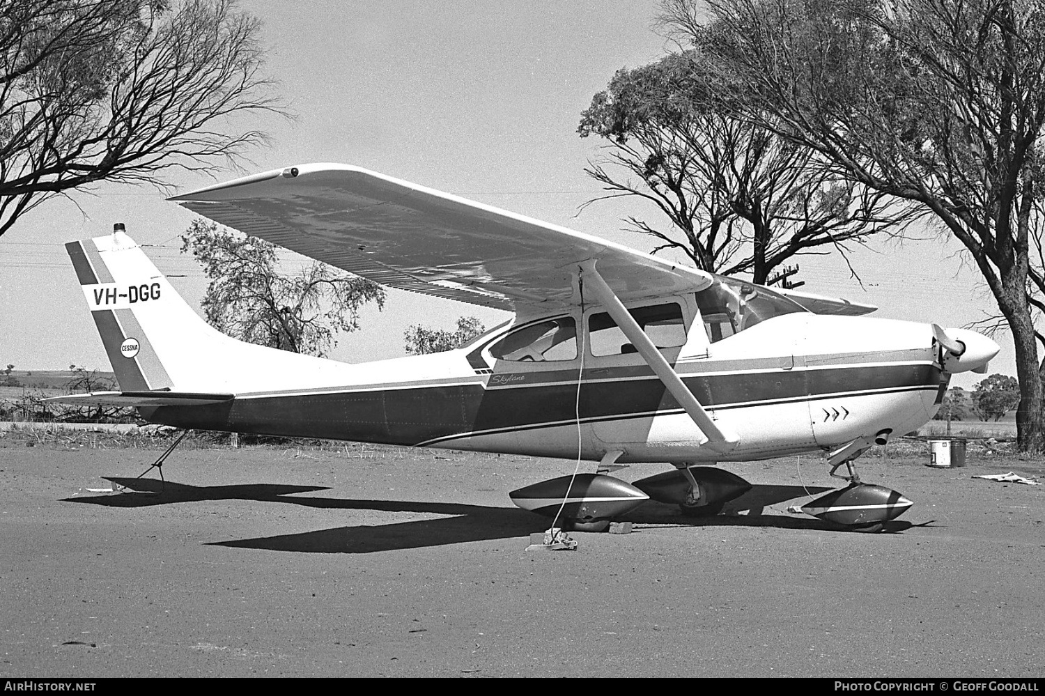Aircraft Photo of VH-DGG | Cessna 182G Skylane | AirHistory.net #362940