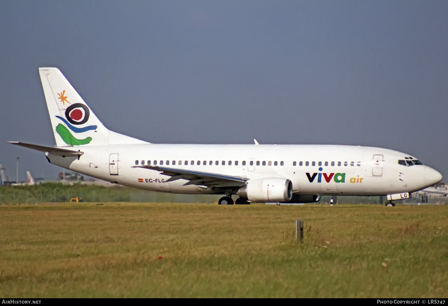 Aircraft Photo of EC-FLG | Boeing 737-36E | Viva Air | AirHistory.net #363007