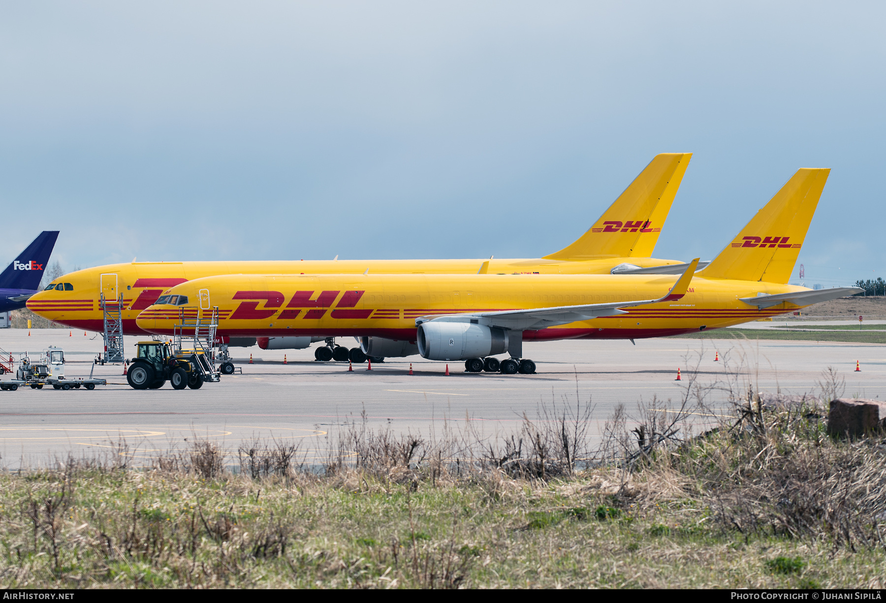 Aircraft Photo of G-DHKM | Boeing 757-223(PCF) | DHL International | AirHistory.net #363049