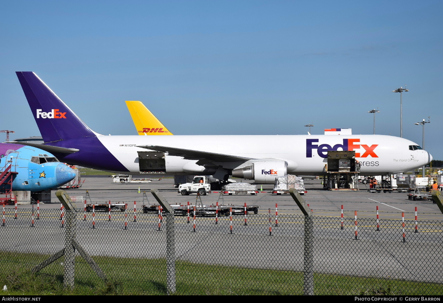 Aircraft Photo of N113FE | Boeing 767-3S2F/ER | FedEx Express | AirHistory.net #363060