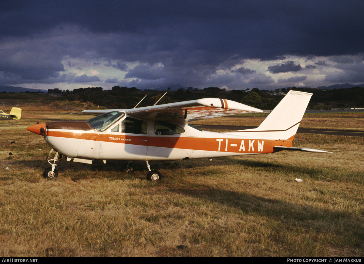 Aircraft Photo of TI-AKW | Cessna 177RG Cardinal RG II | AirHistory.net #363168